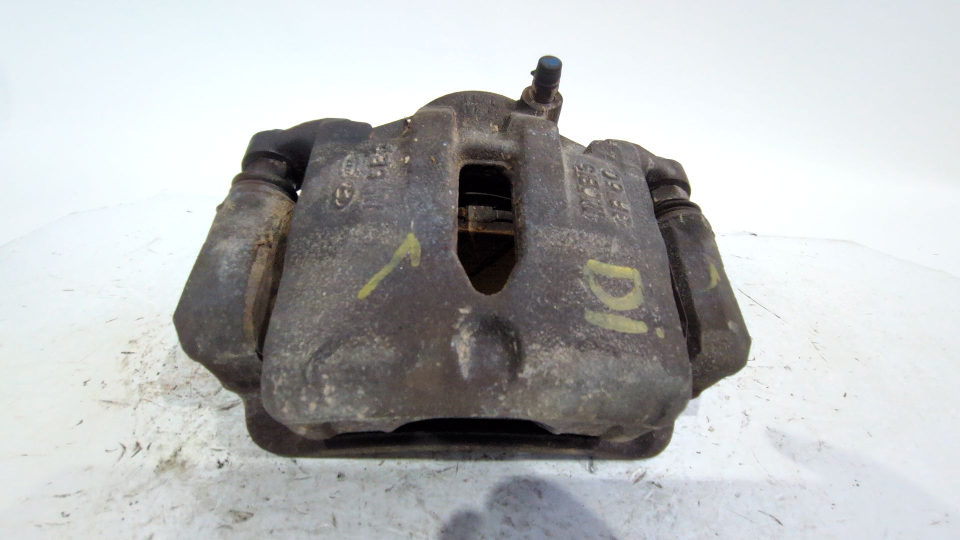 pinza_freno_delantera_izquierda_581102y050_581102y000_hyundai_ix35_lm_el_elh_1_7_crdi