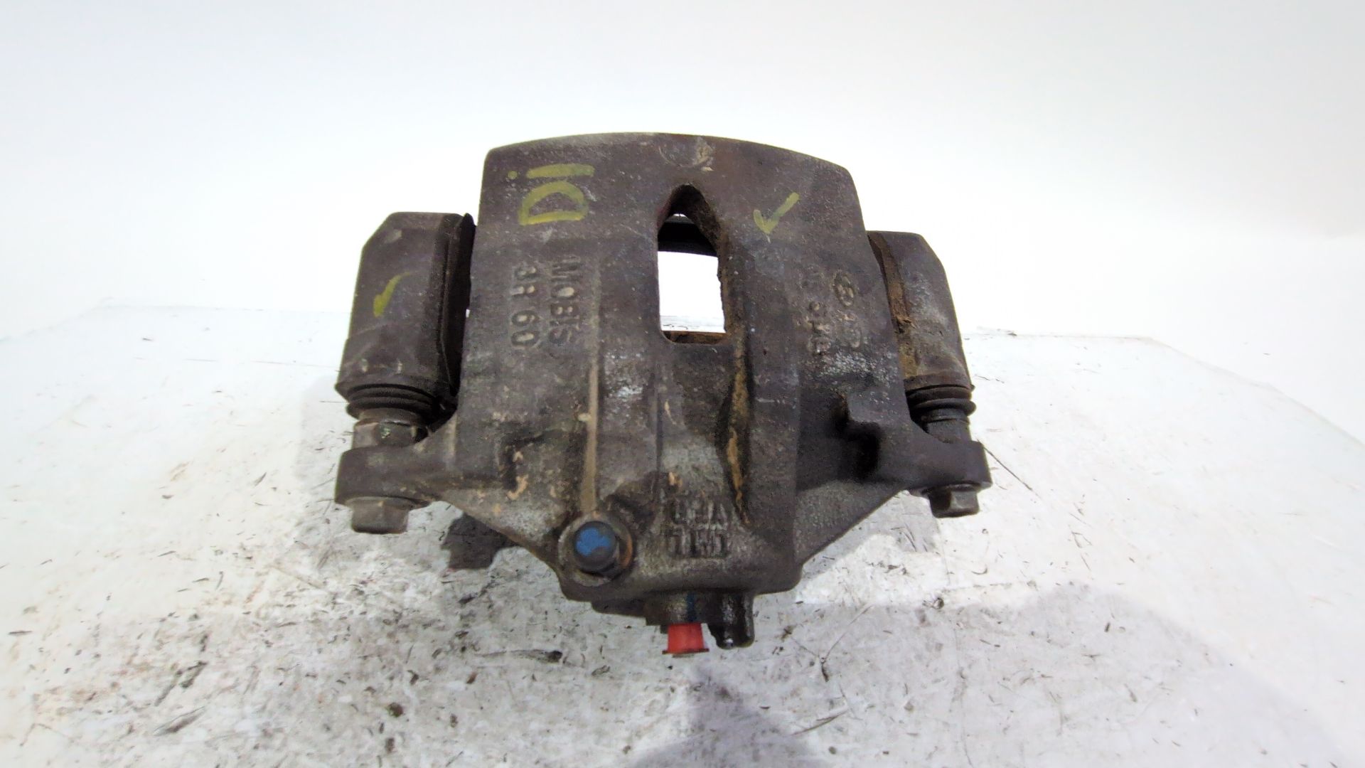 pinza_freno_delantera_izquierda_581102y050_581102y000_hyundai_ix35_lm_el_elh_1_7_crdi