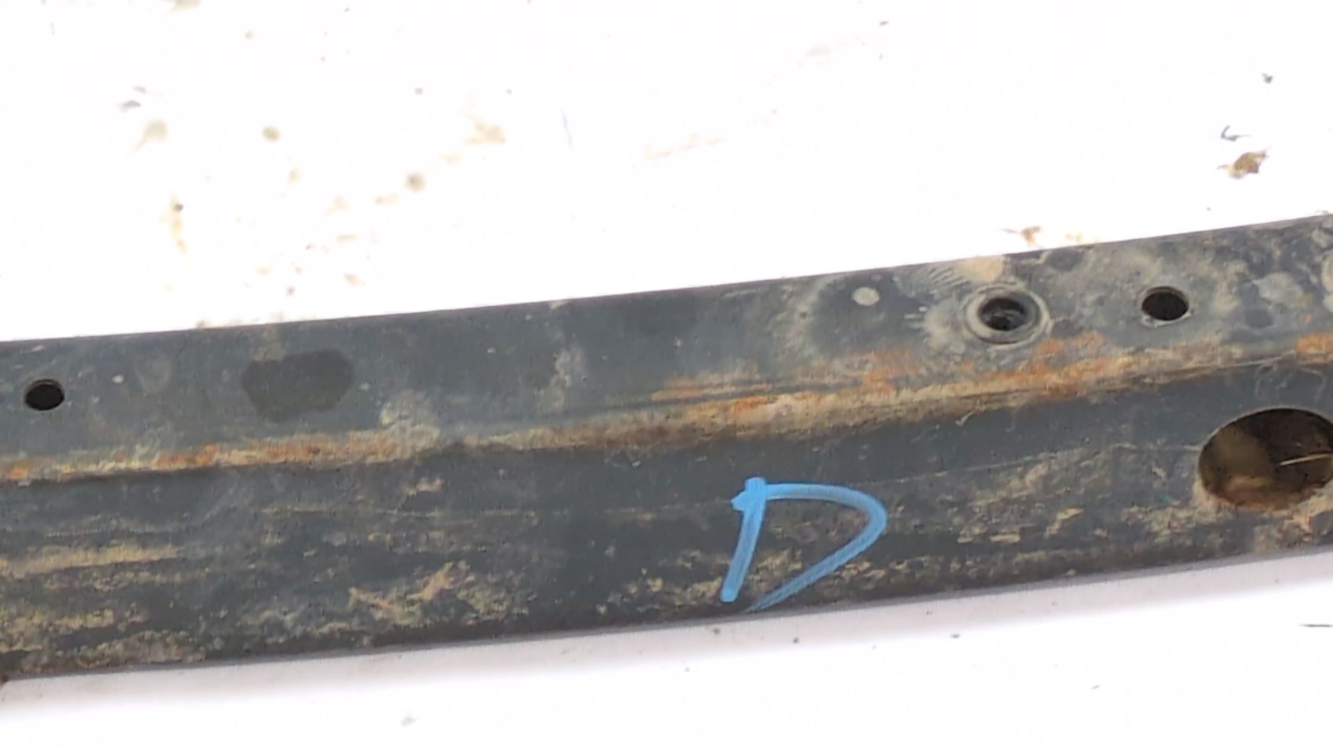 refuerzo_paragolpes_delantero_62030hv51a_nissan_qashqai_ii_j11_j11_1_2_dig_t