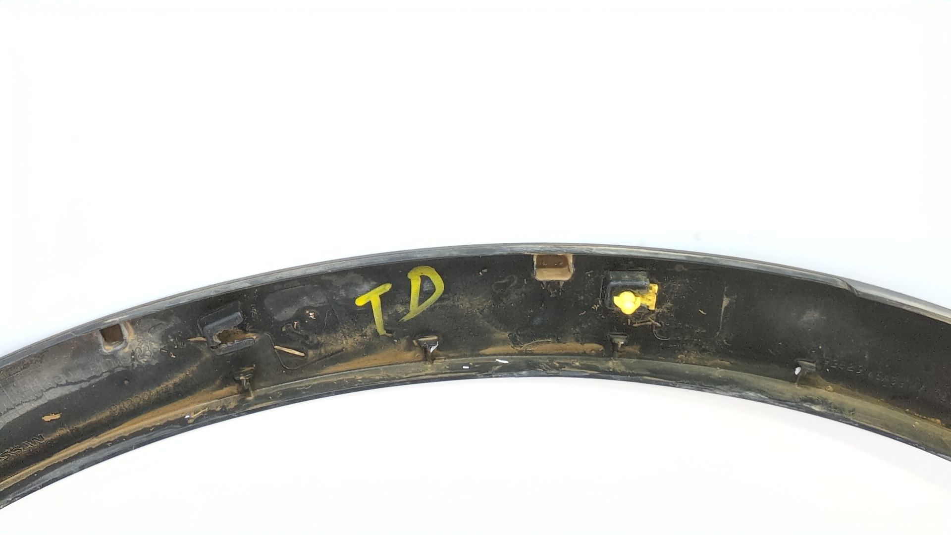 aletin_trasero_derecho_938284ea0a_nissan_qashqai_ii_j11_j11_1_2_dig_t