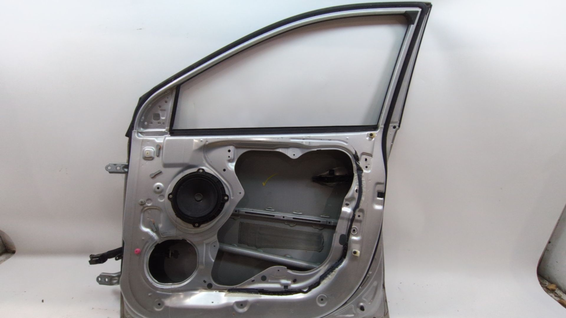 puerta_delantera_derecha_760042y001_hyundai_ix35_lm_el_elh_1_7_crdi