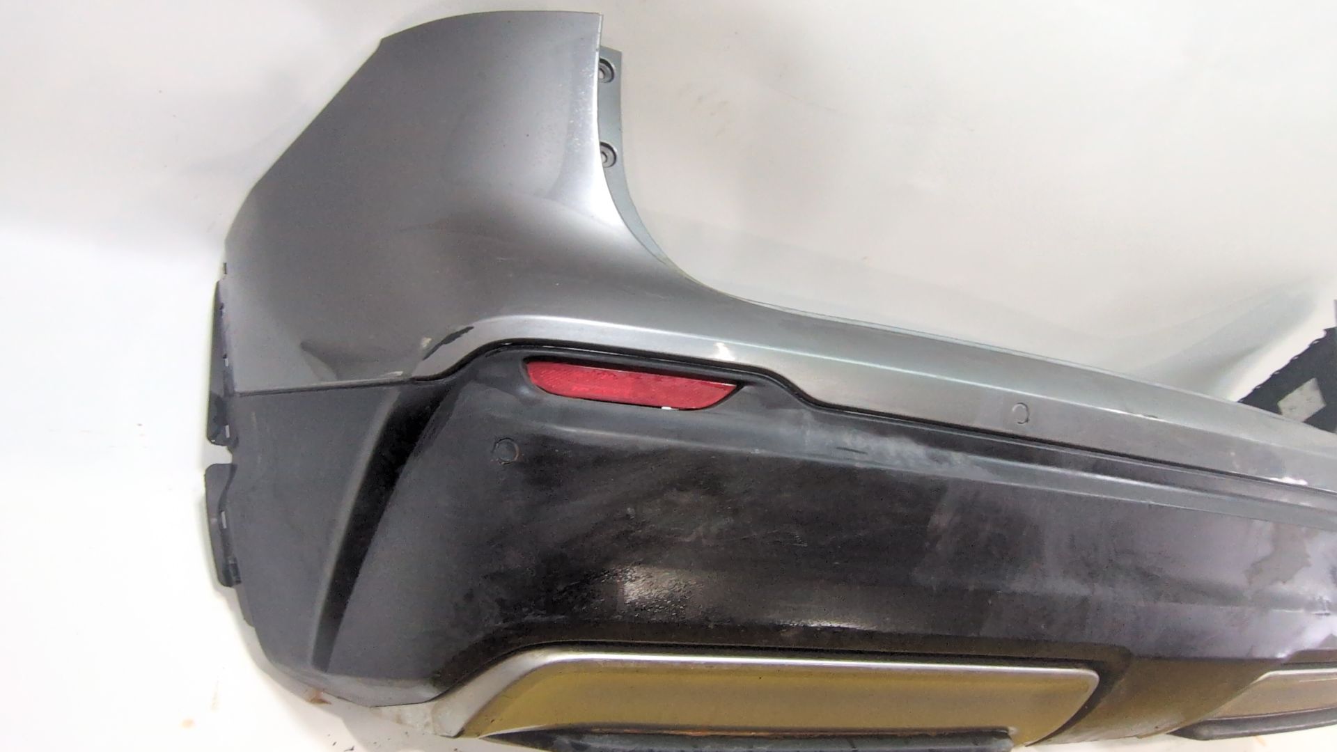 paragolpes_trasero_85022hv30h_kad_grey_metaliic_85022hv35b_nissan_qashqai_ii_j11_j11_1_2_dig_t