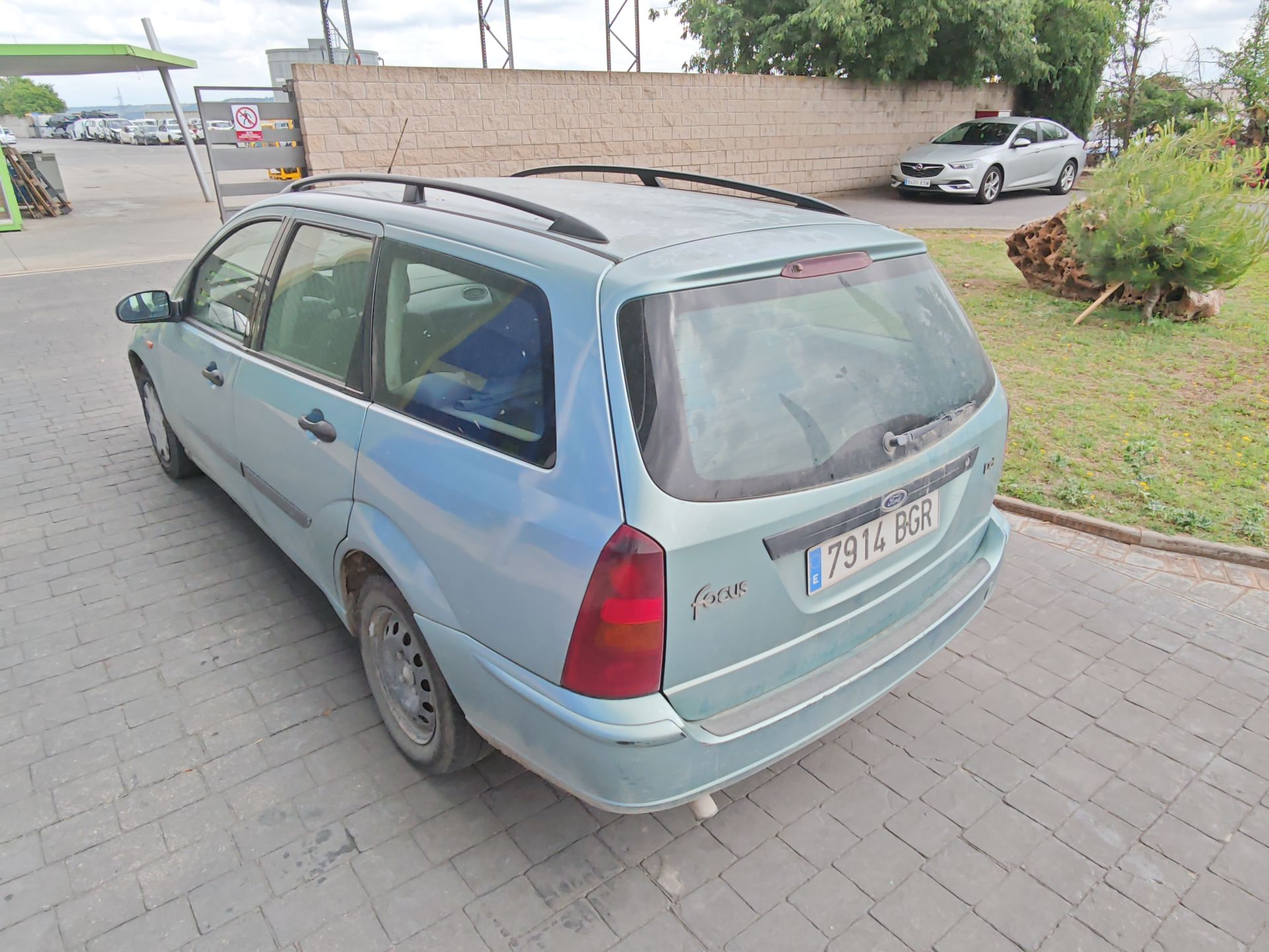 ford_focus_i_turnier_dnw