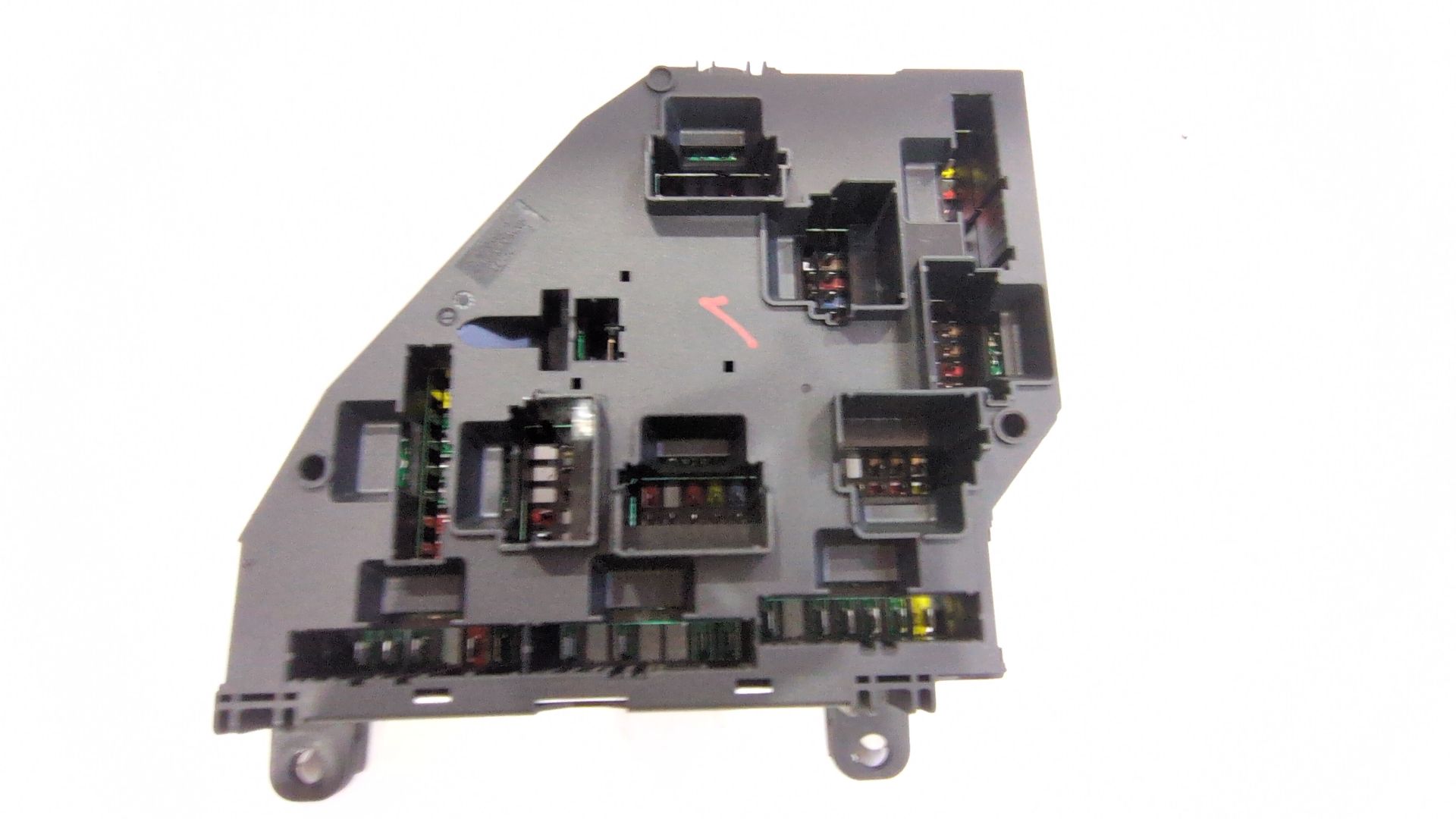 caja_reles_fusibles_9210857_02_bmw_5_gran_turismo_f07_535_i