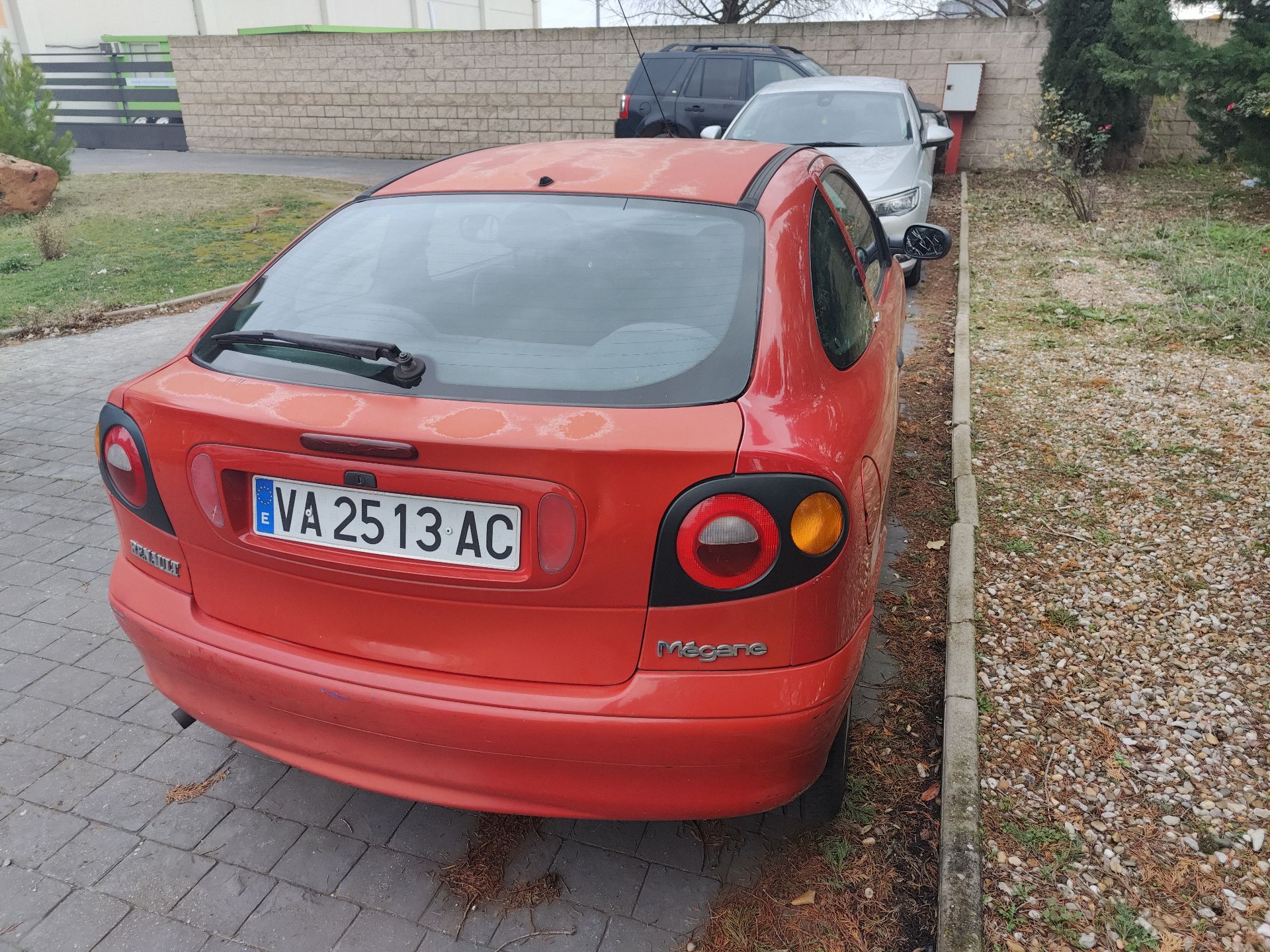 renault_megane_i_coach_da0_1