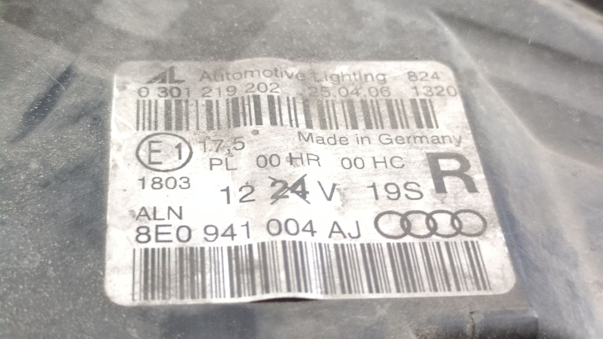 faro_derecho_8e0941004aj_0301219202_8e0_941_004_aj_audi_a4_b7_8ec_2_5_tdi