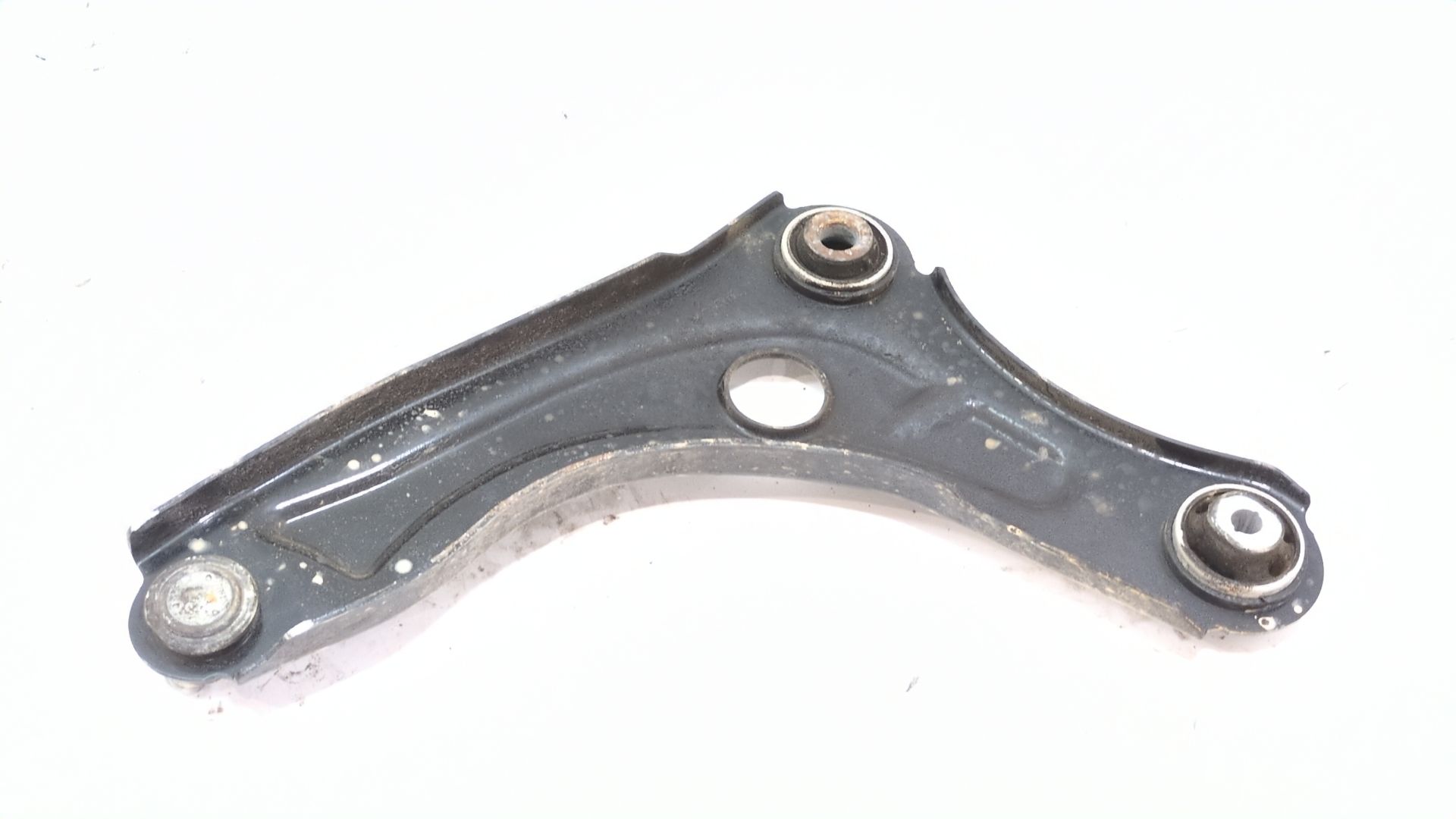 brazo_suspension_inferior_delantero_derecho_545041584r_dacia_sandero_iii_1_0_tce_90_eco_g