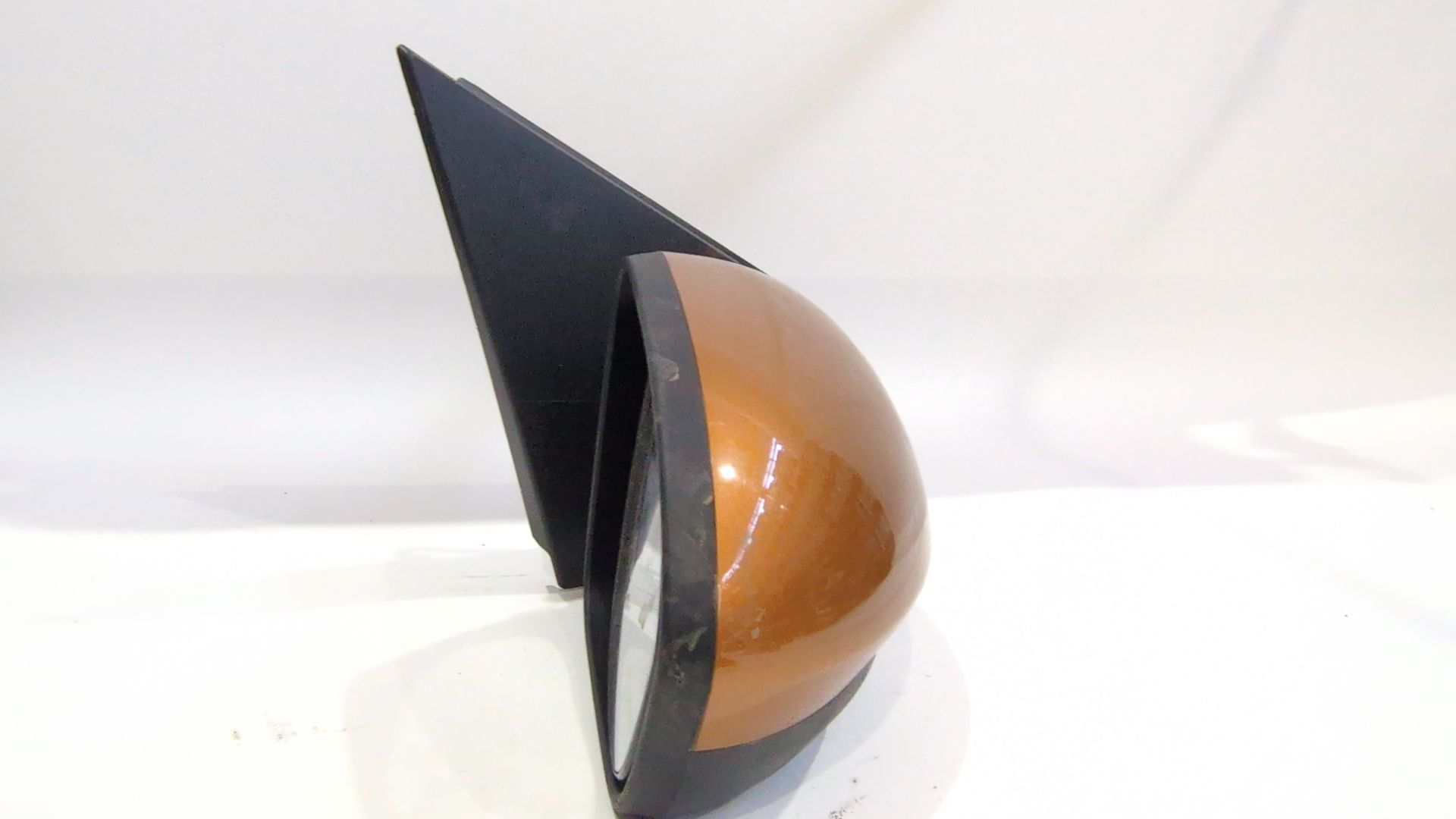 retrovisor_derecho_electrico_963017957r_color_carroceria_teepy_orange_atacama_0411968_dacia_sandero_iii_1_0_tce_90_eco_g