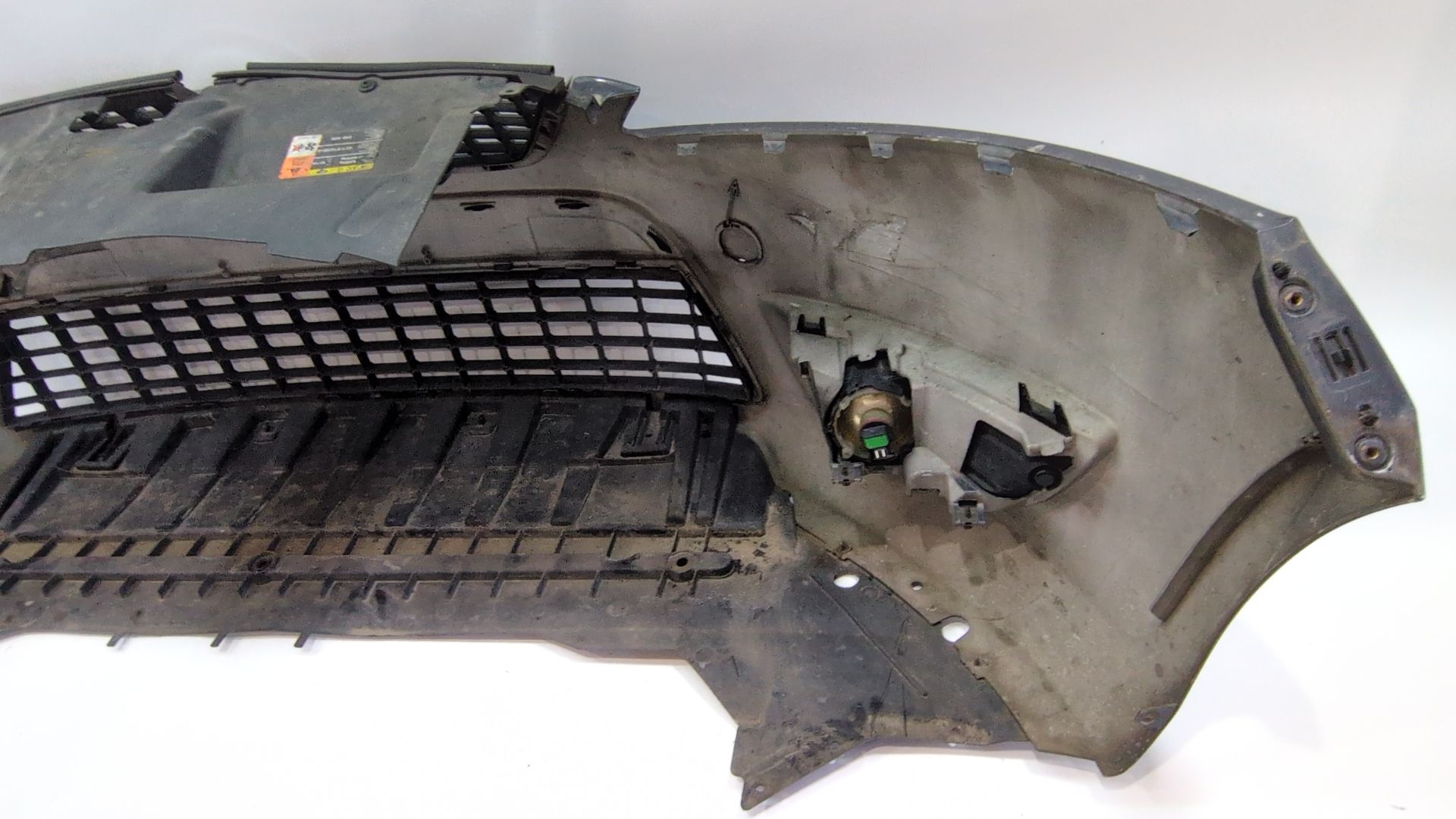 paragolpes_delantero_7s7117757baxwaa_pintura_exterior_gris_zinc_7s71_17757_baxwaa_ford_mondeo_iv_ba7_1_8_tdci