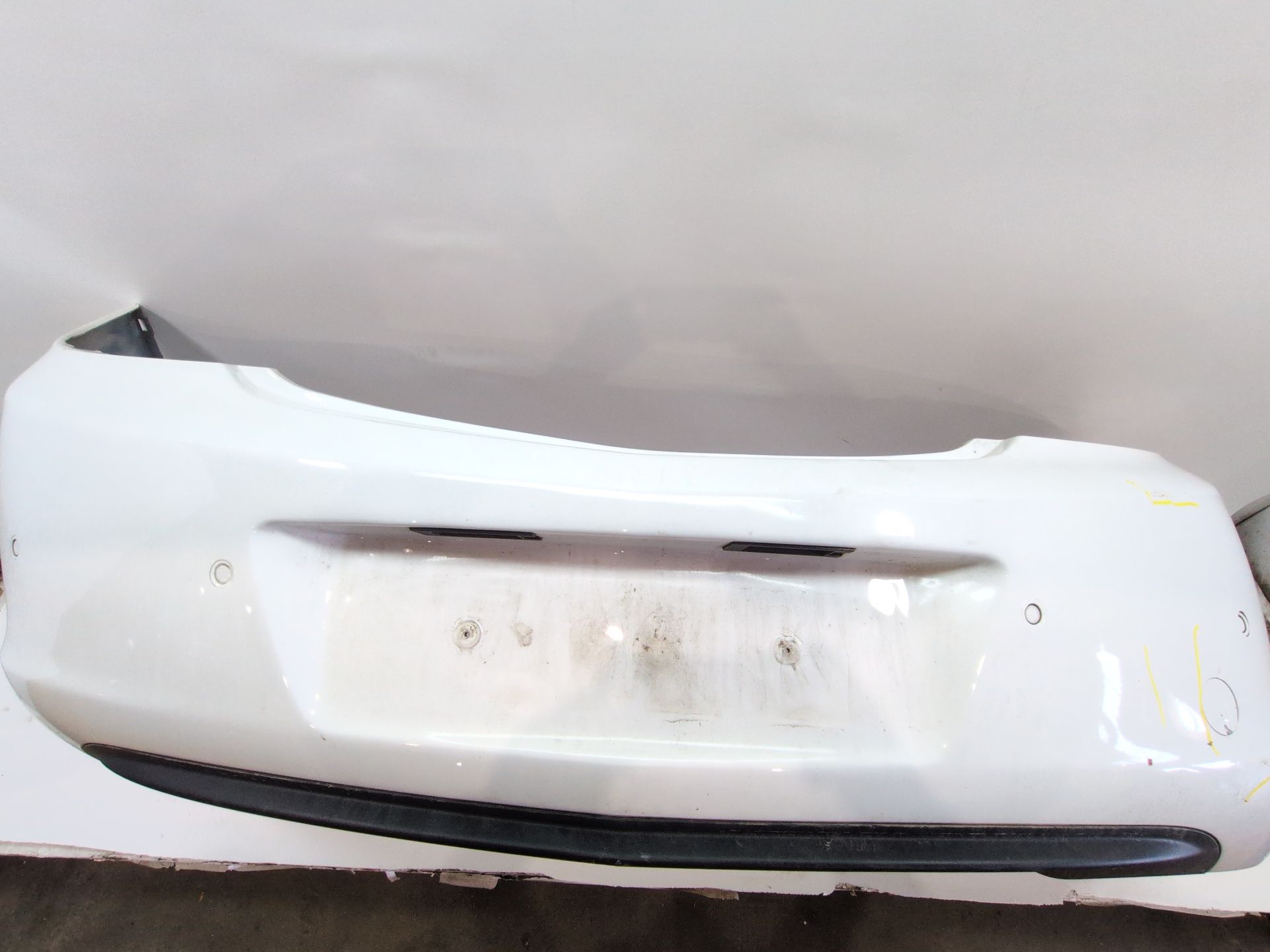 paragolpes_trasero_13250550_opcion_de_color_gaz_40r_opel_insignia_a_sedan_g09_2_0_cdti_69