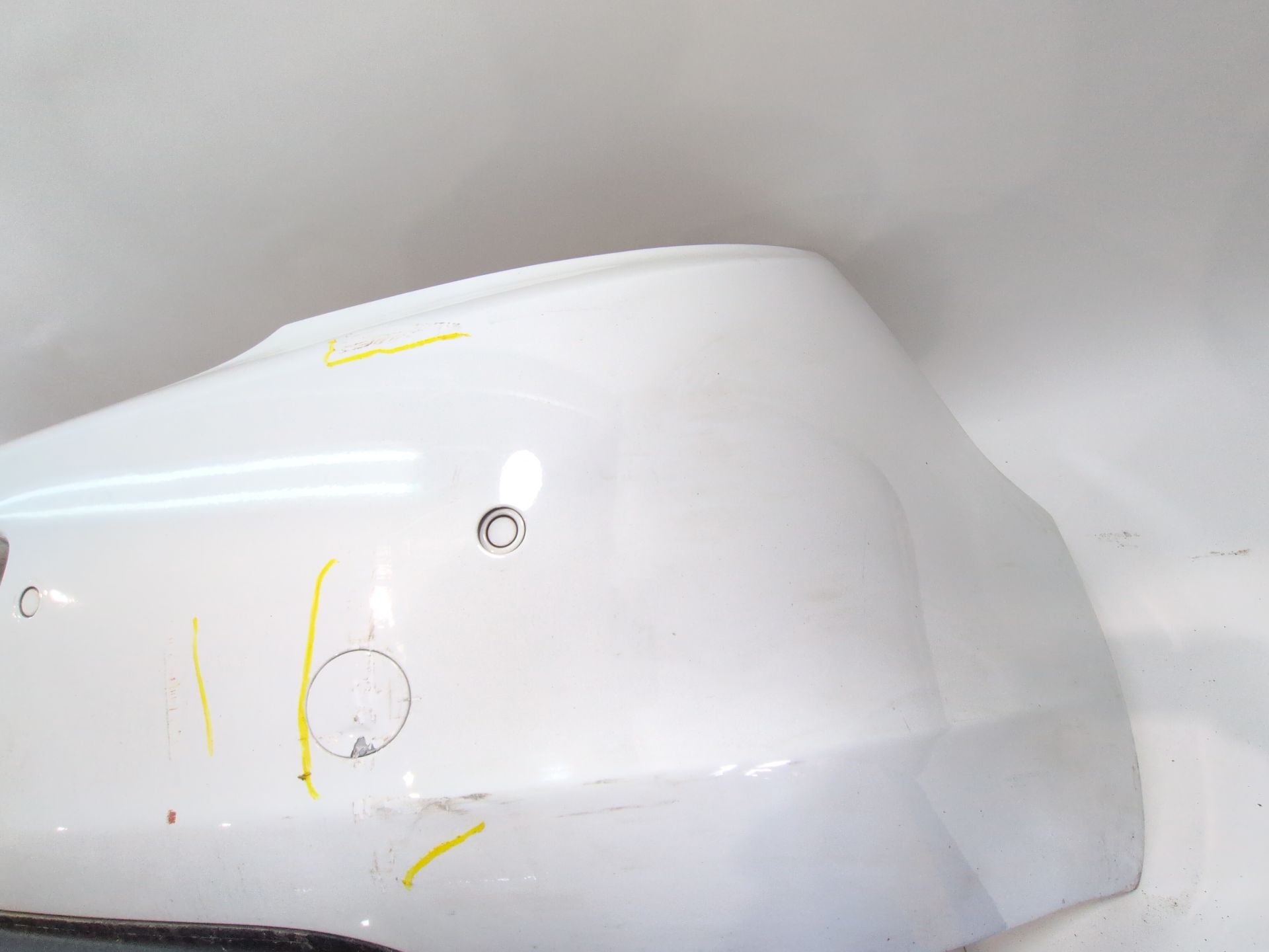 paragolpes_trasero_13250550_opcion_de_color_gaz_40r_opel_insignia_a_sedan_g09_2_0_cdti_69