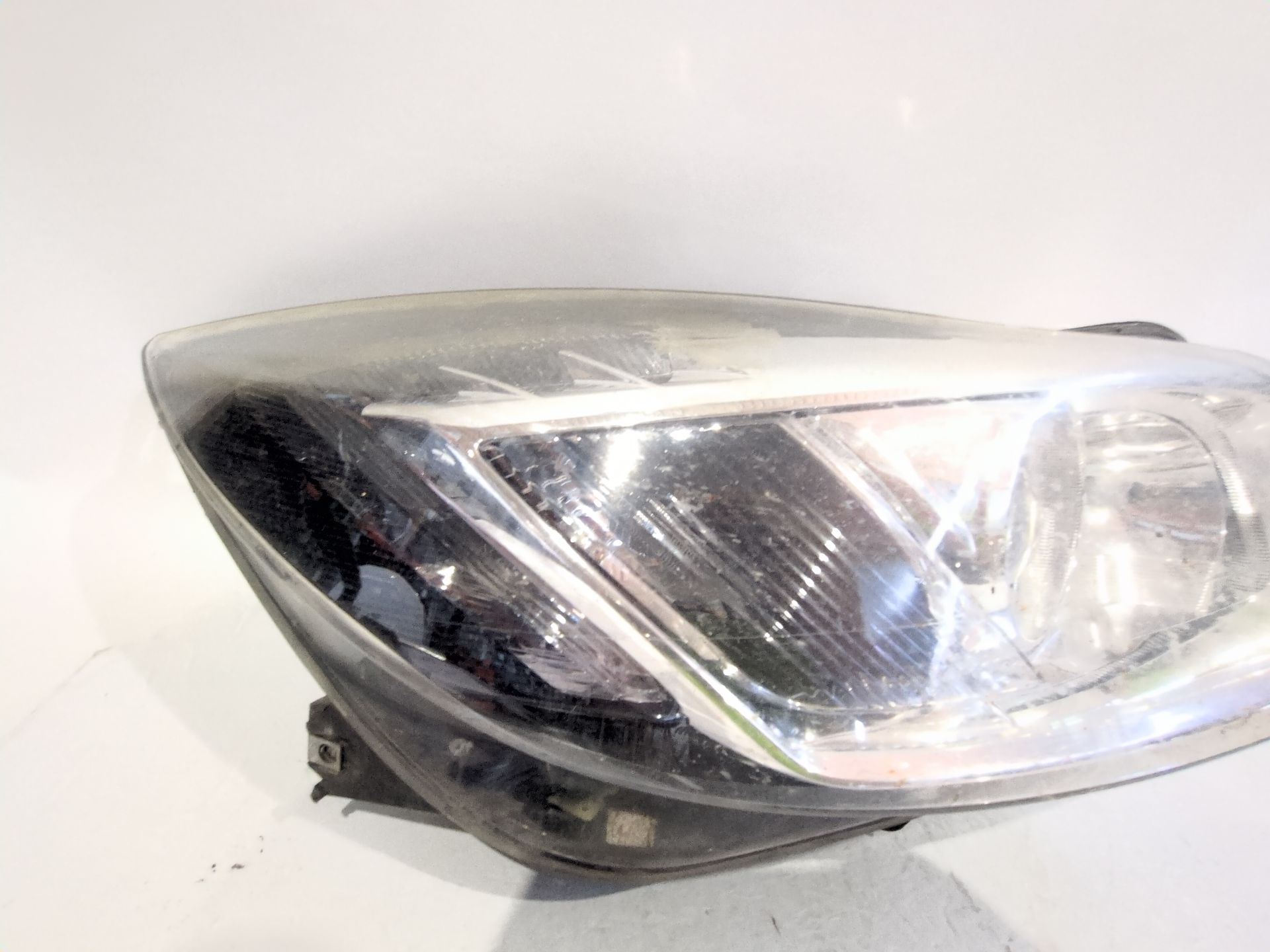 faro_derecho_xenon_22831829_1zt00963102_22831829rh_opel_insignia_a_sedan_g09_2_0_cdti_69