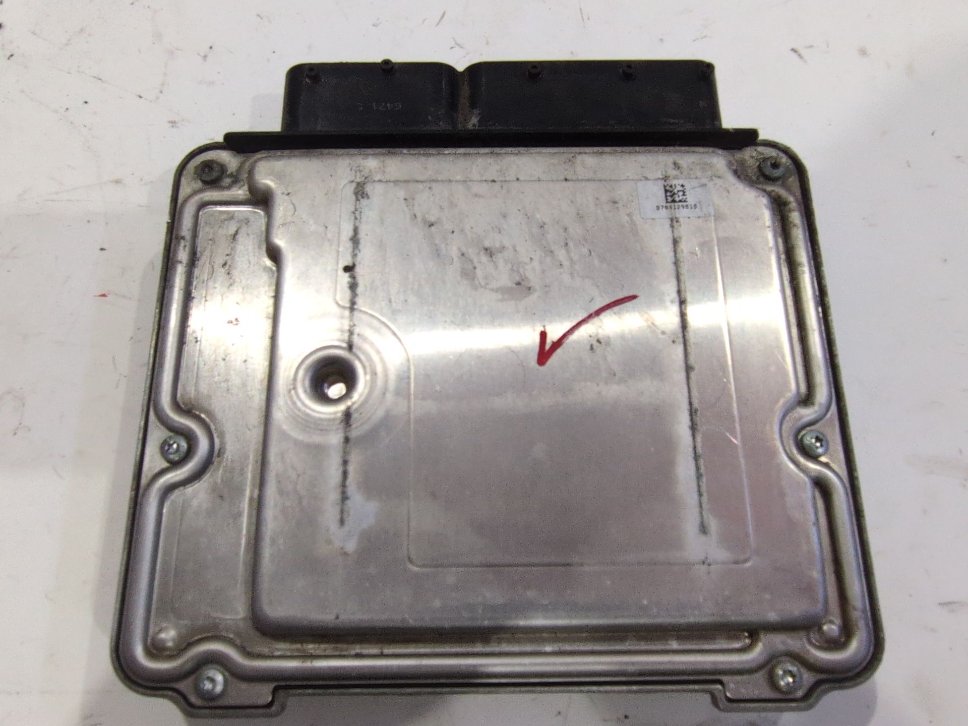 centralita_motor_uce_55585024_55_585_024_opel_insignia_a_sedan_g09_2_0_cdti_69