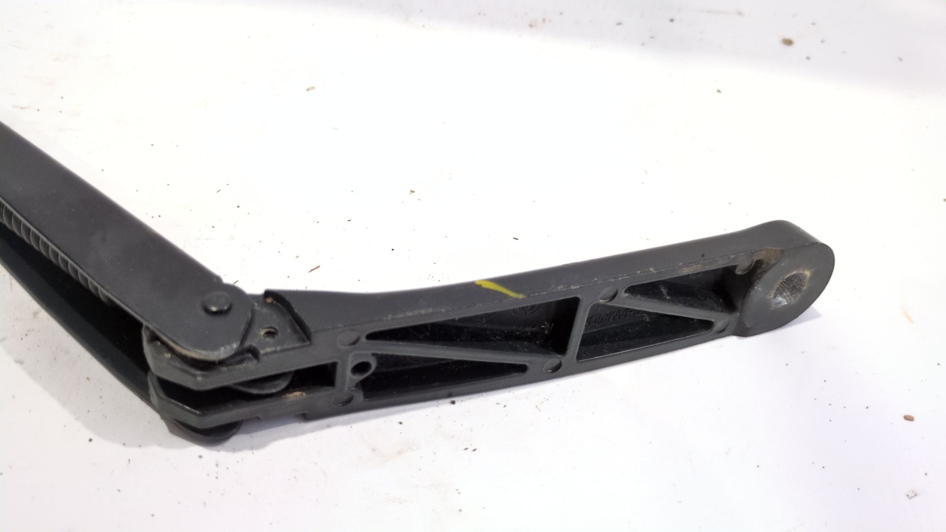 brazo_limpia_delantero_izquierdo_5g1955409b_5g1_955_409_b_volkswagen_golf_vii_variant_ba5_bv5_1_6_tdi