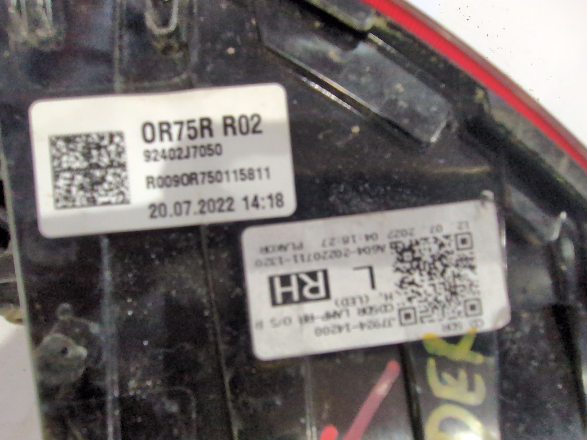 piloto_trasero_derecho_exterior_92402j7050_kia_ceed_cd_1_0_t_gdi