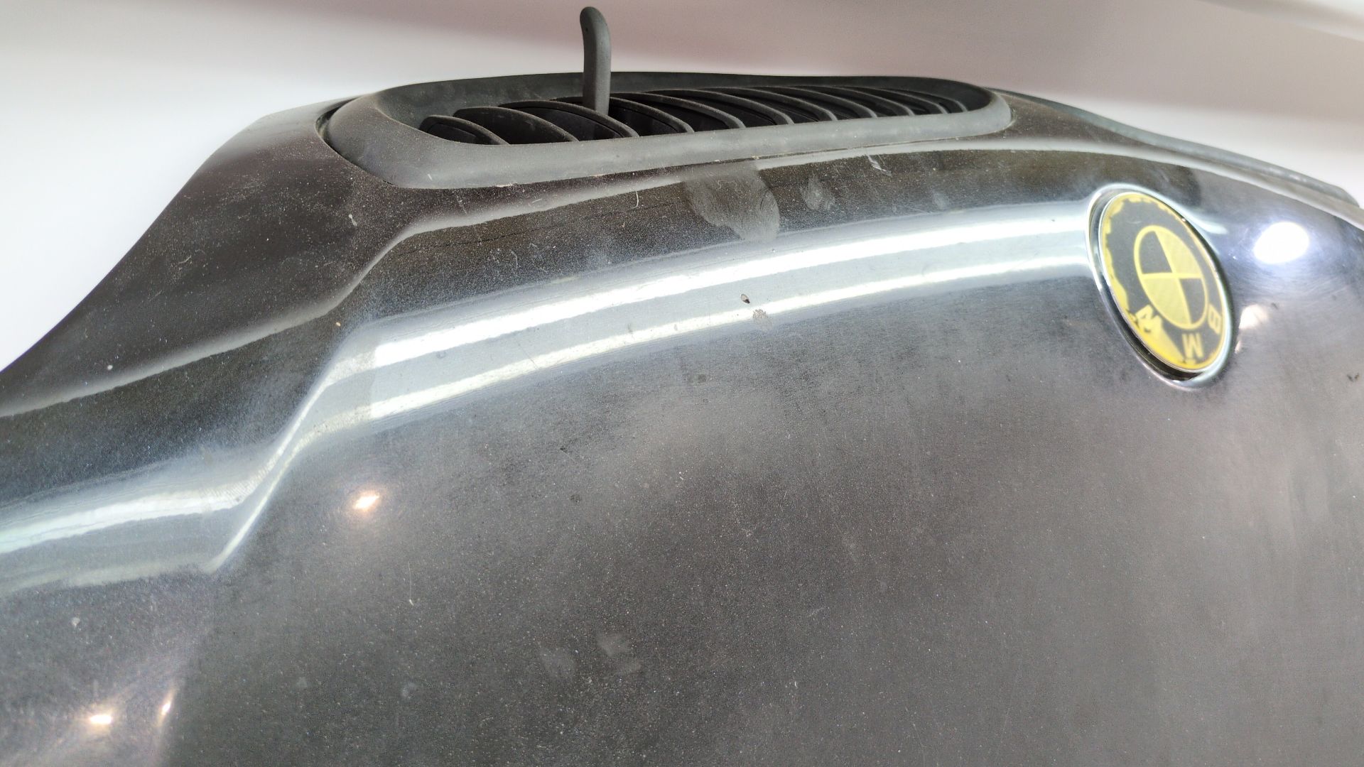 capot_41617042893_color_black_sapphire_metallic_475_41_61_7_042_893_bmw_3_touring_e46_330_xd