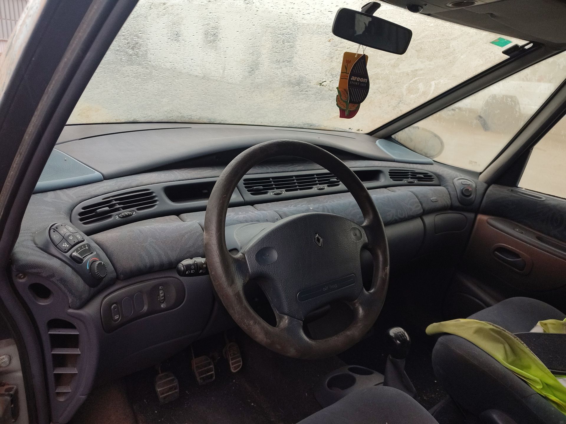 renault_espace_iii_je0