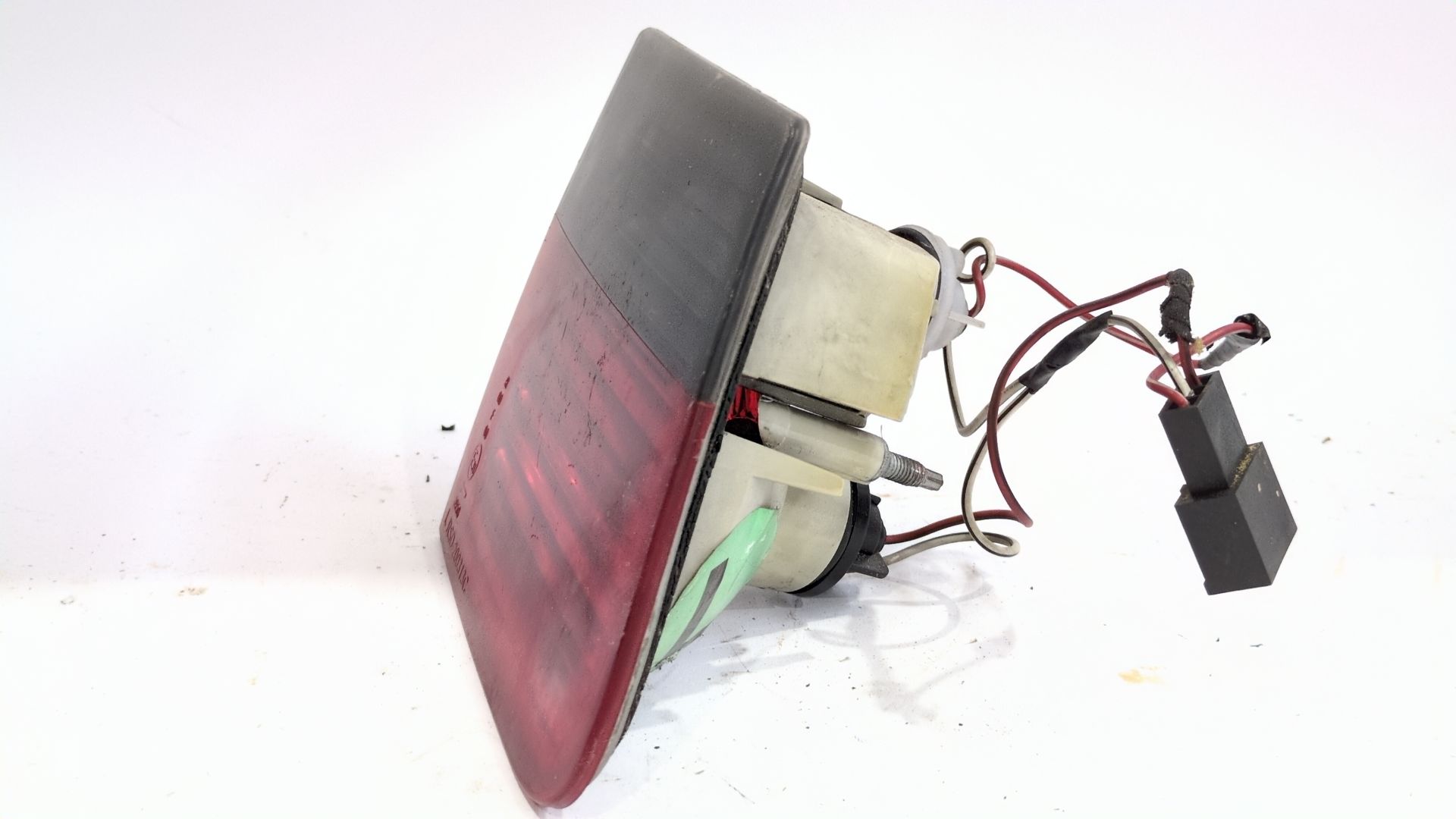 piloto_trasero_izquierdo_interior_sin_referencia_bmw_3_touring_e46_330_xd