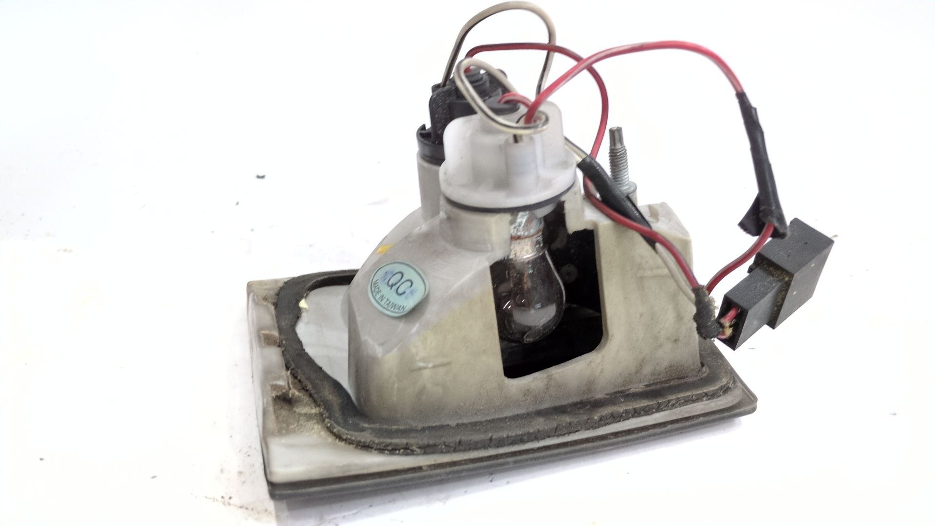 piloto_trasero_izquierdo_interior_sin_referencia_bmw_3_touring_e46_330_xd