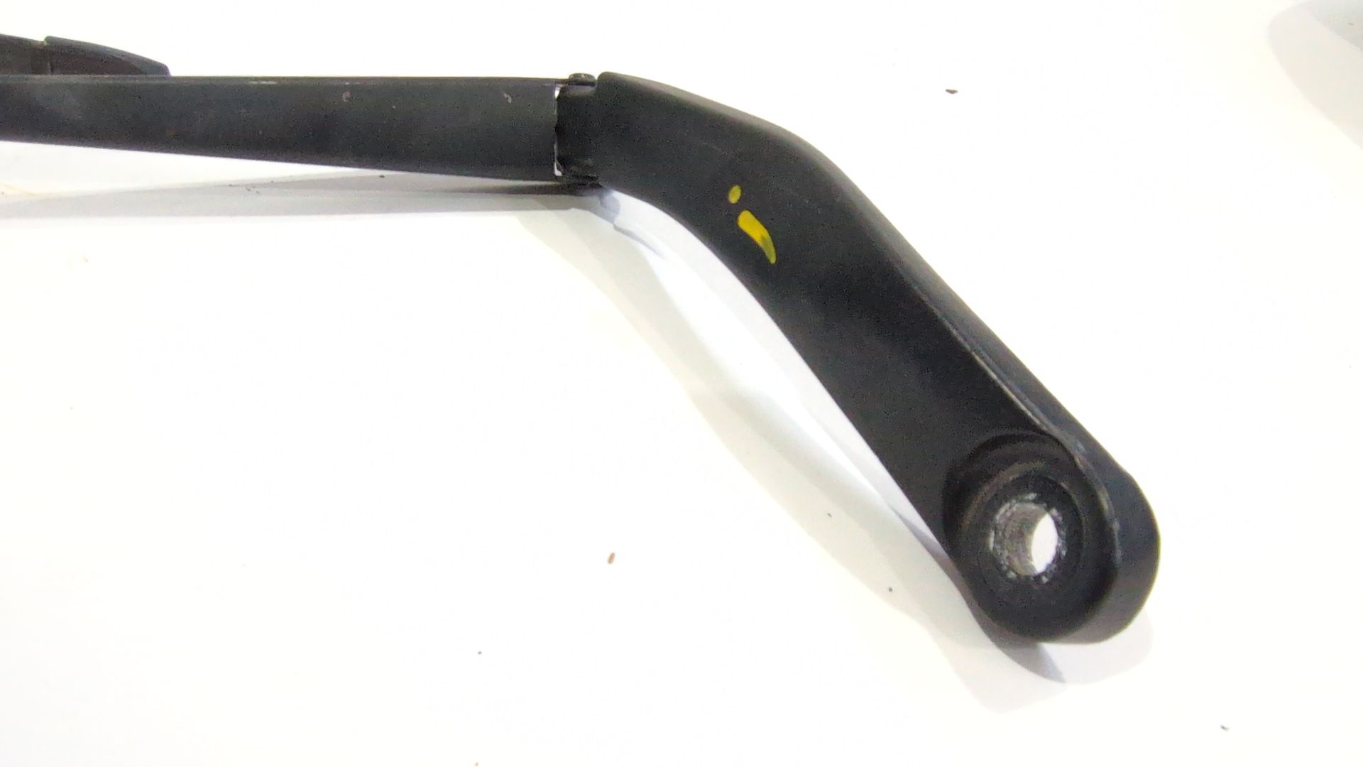 brazo_limpia_delantero_izquierdo_288812161r_renault_captur_i_j5_h5_0_9_tce_90