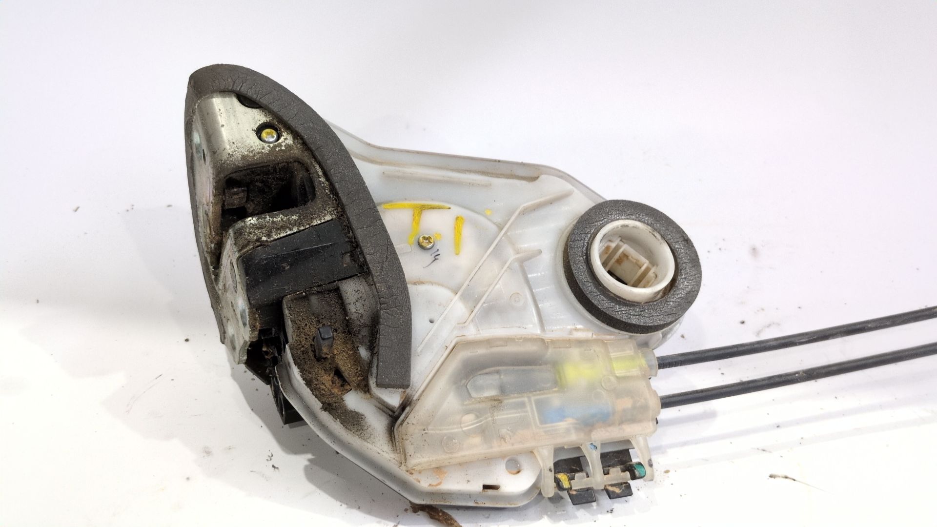 cerradura_puerta_trasera_izquierda_6906002390_toyota_aygo_b4_1_0_kgb40