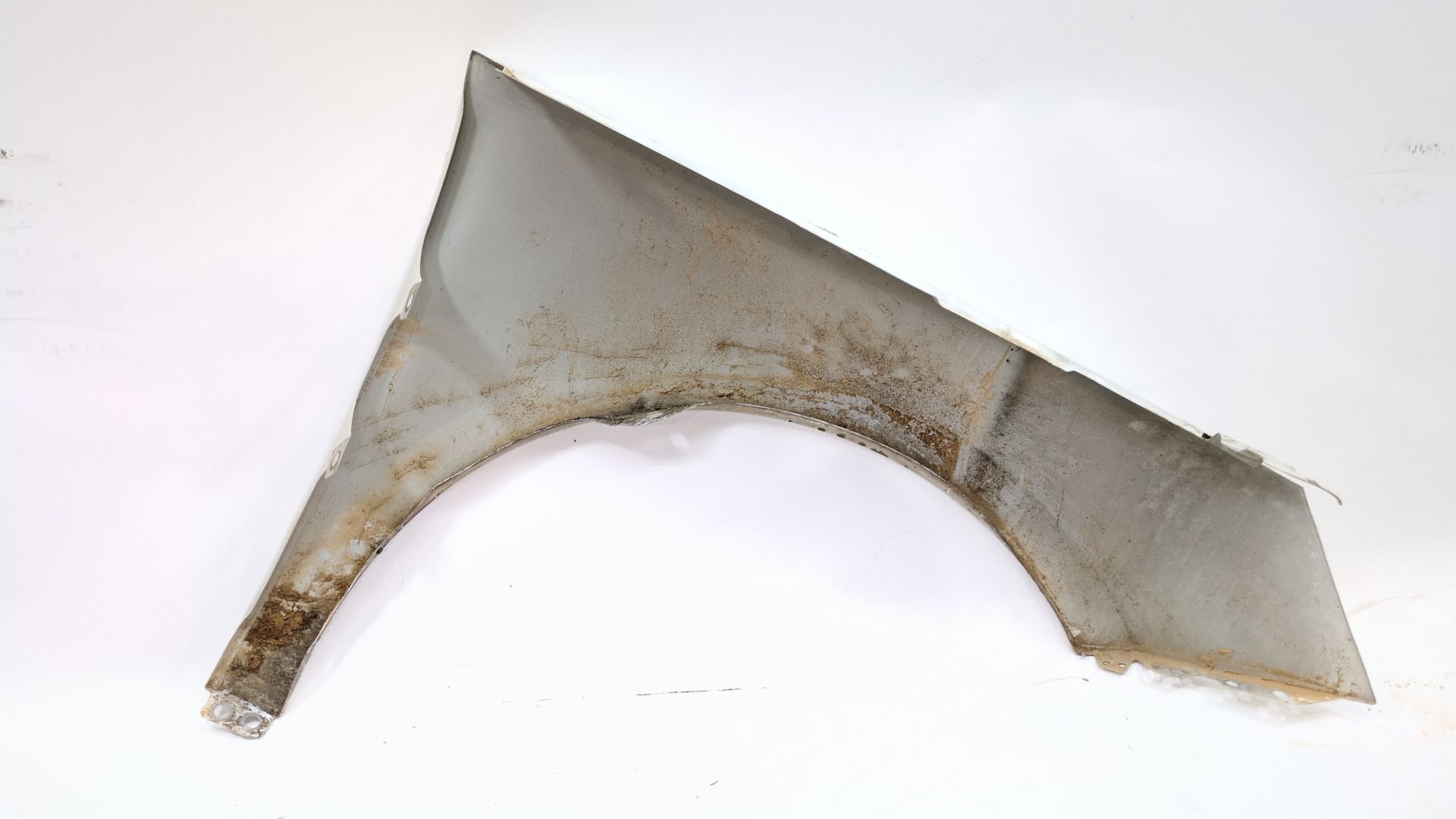 aleta_delantera_izquierda_8x0821105_color_exterior_n_de_pintura_2y_s9r_8x0_821_105_audi_a1_8x1_8xk_1_6_tdi