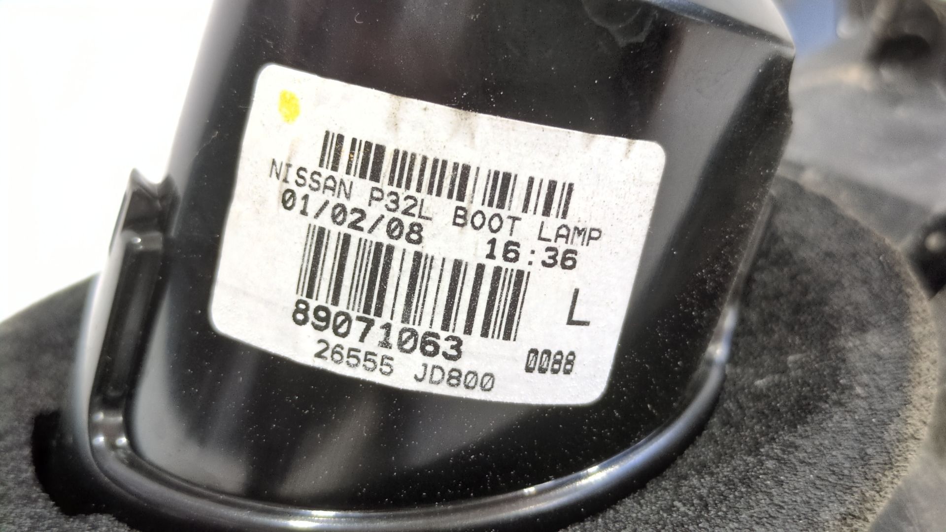 piloto_trasero_izquierdo_interior_26555jd800_89071063_nissan_qashqai_i_j10_nj10_2_0_dci