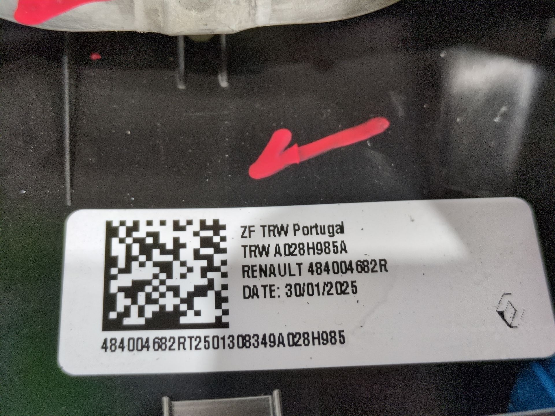 volante_484004682r_trw_a_028h985a_renault_symbioz_1_6_e_tech_145_105kw_143cv_1598cc