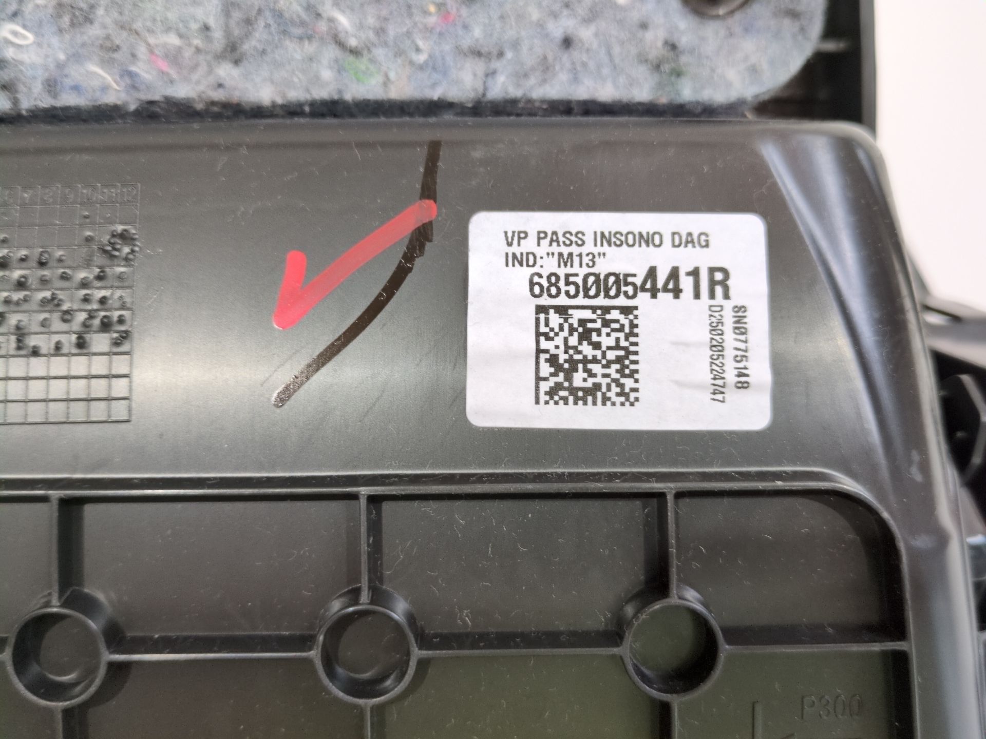 guantera_685005441r_685000951r_renault_symbioz_1_6_e_tech_145_105kw_143cv_1598cc