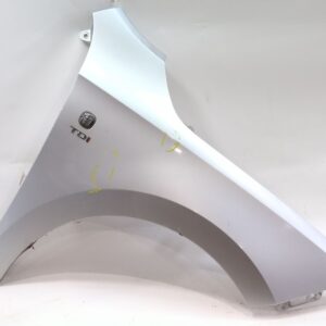 aleta_delantera_derecha_5ja821022b_color_exterior_n_de_pintura_8e_a7w_5ja_821_022_b_seat_toledo_iv_kg3_1_6_tdi