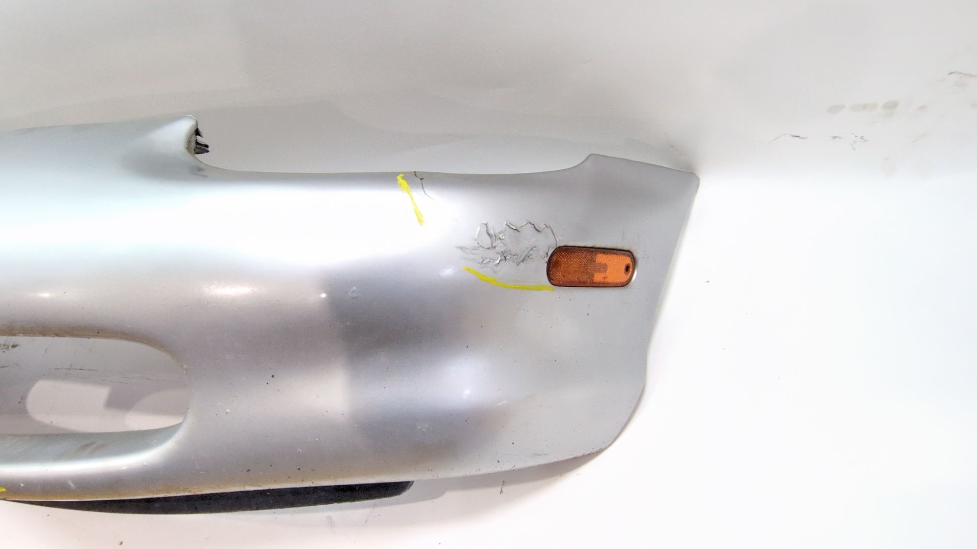 paragolpes_delantero_ncy150030c_mazda_mx_5_ii_nb_1_8_16v_nb8c