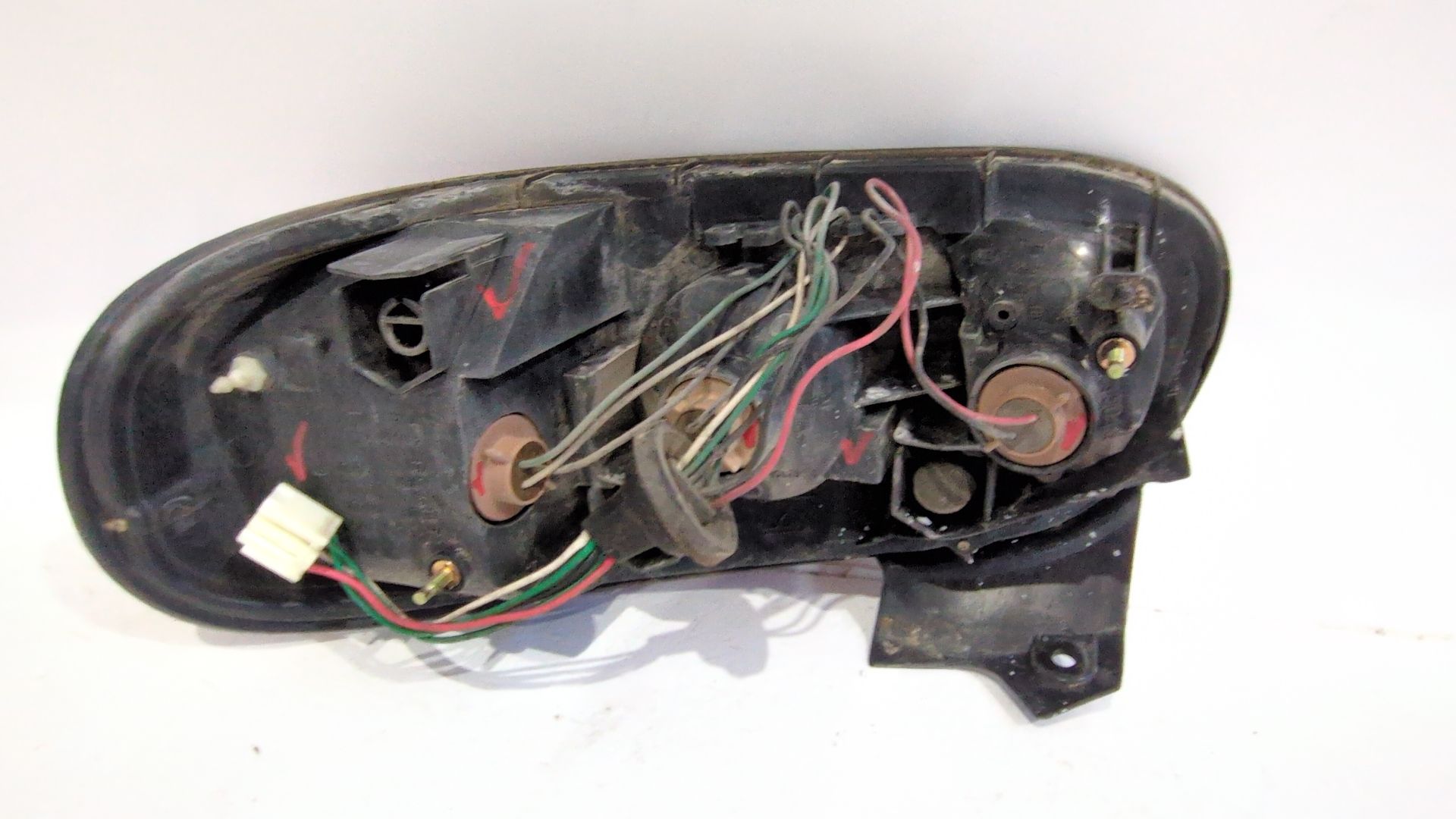 piloto_trasero_izquierdo_nc1051180c_nc10_51_18_0c_mazda_mx_5_ii_nb_1_8_16v_nb8c