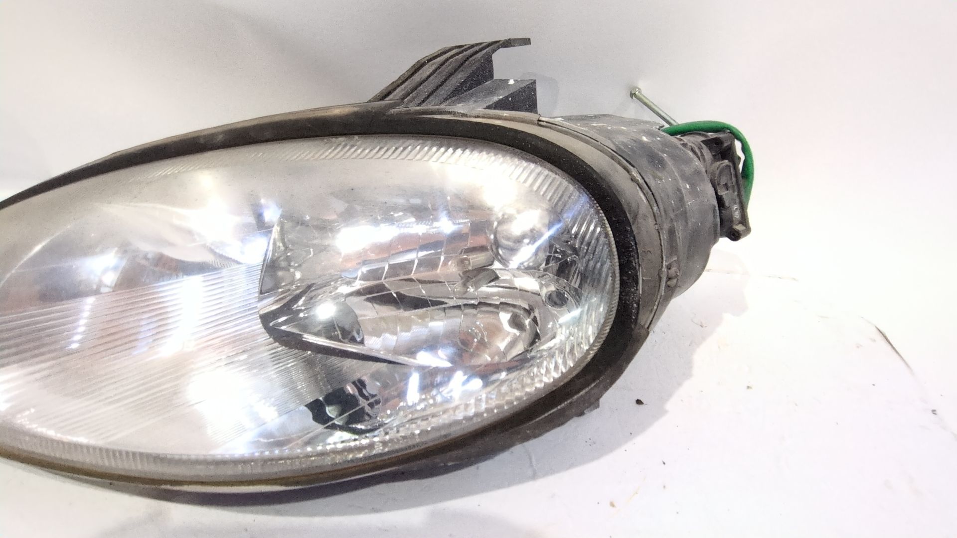 faro_izquierdo_nc1051040e_koito_100_61854_nc_10_51_040e_mazda_mx_5_ii_nb_1_8_16v_nb8c