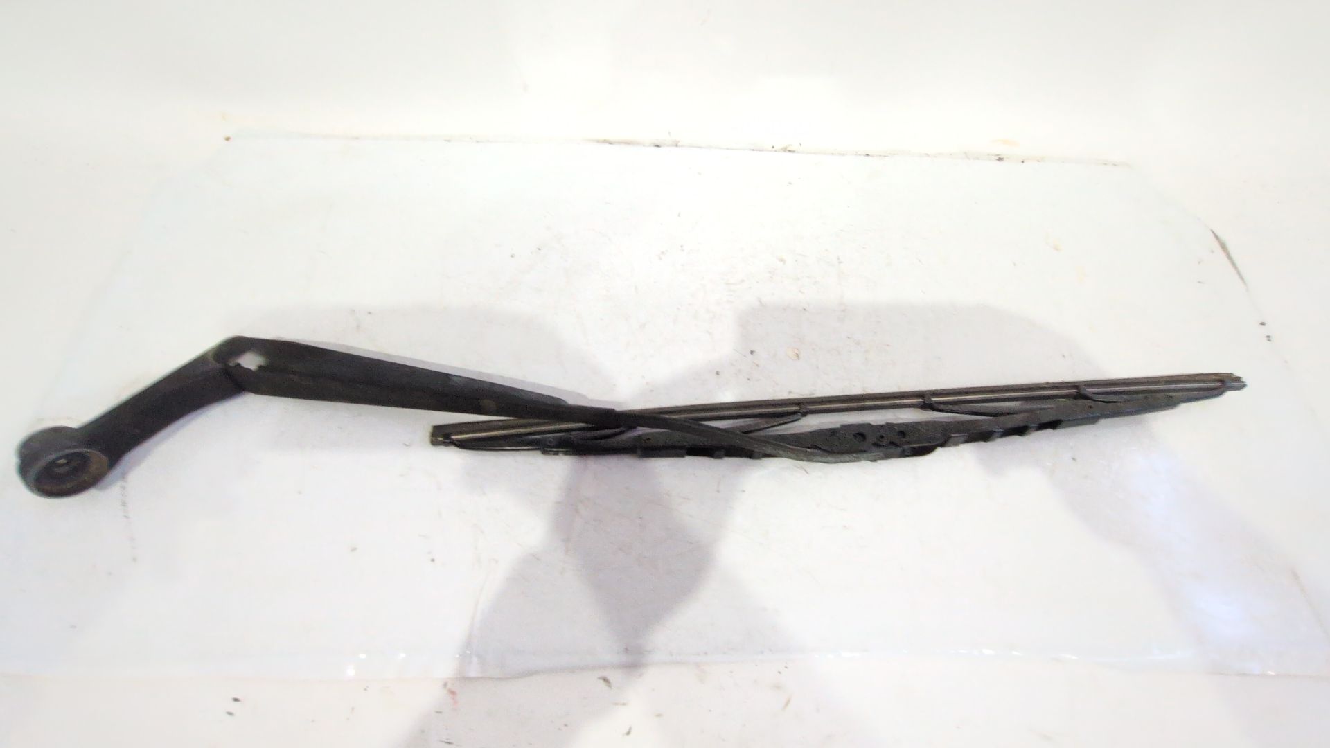 brazo_limpia_delantero_derecho_a5862nwb_a_5862_nwb_mazda_mx_5_ii_nb_1_8_16v_nb8c