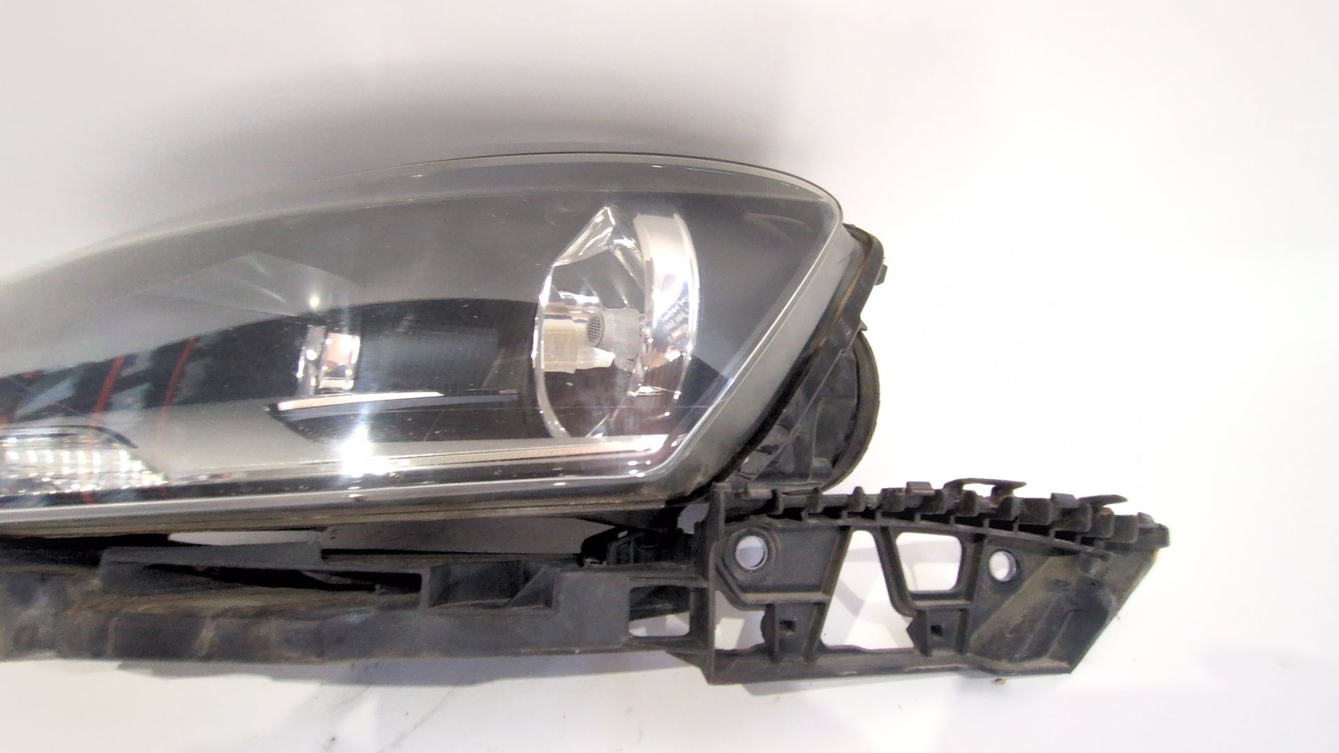 faro_izquierdo_6r1941007f_volkswagen_polo_v_6r1_6c1_1_6_tdi