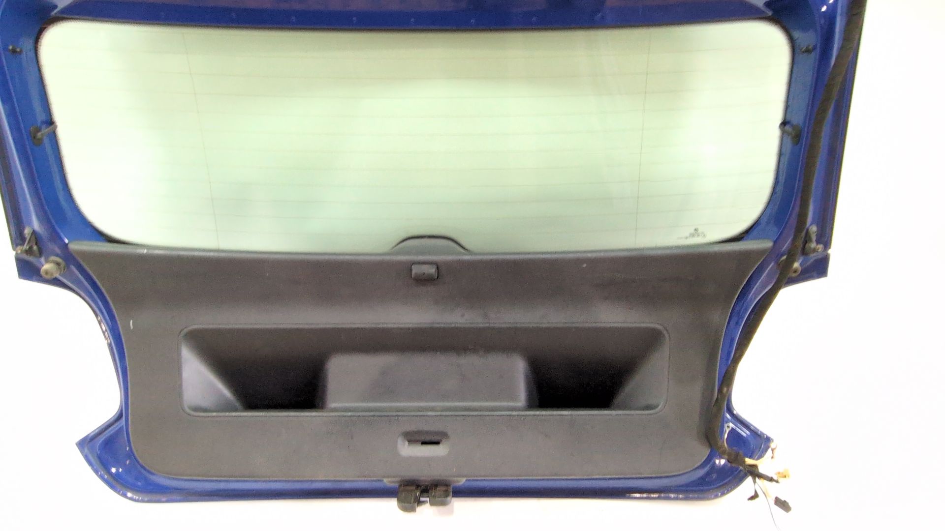 porton_trasero_6r6827025c_color_exterior_n_de_pintura_f4_d5e_6r6_827_025_c_volkswagen_polo_v_6r1_6c1_1_6_tdi