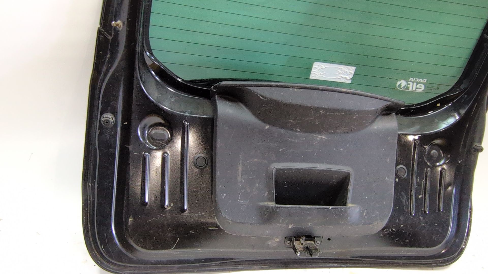 porton_trasero_901007540r_color_carroceria_nv676_pearlescent_black_bc_dacia_duster_hs_1_5_dci_hsmc