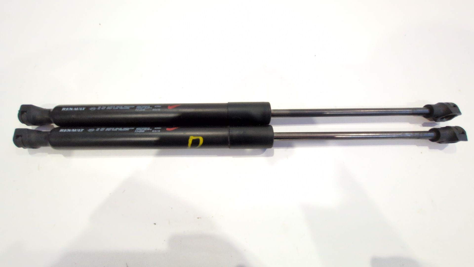 amortiguadores_capo_654709991r_renault_captur_i_j5_h5_0_9_tce_90