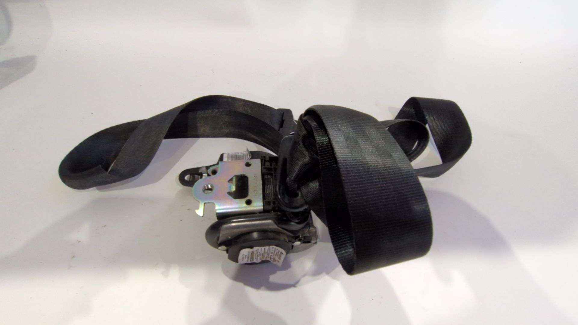 cinturon_seguridad_delantero_izquierdo_868856883r_renault_captur_i_j5_h5_0_9_tce_90