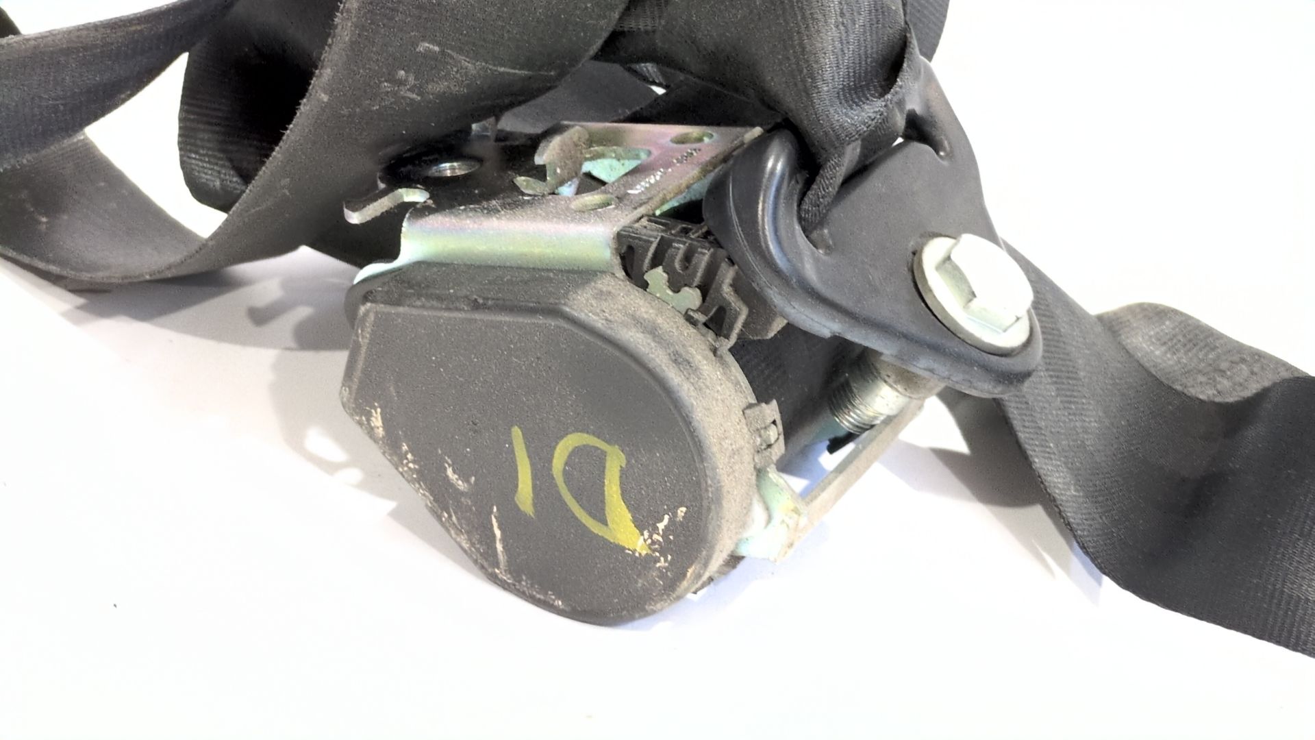 cinturon_seguridad_delantero_izquierdo_868850864r_dacia_dokker_monospace_ke_1_5_dci_keaj_keah