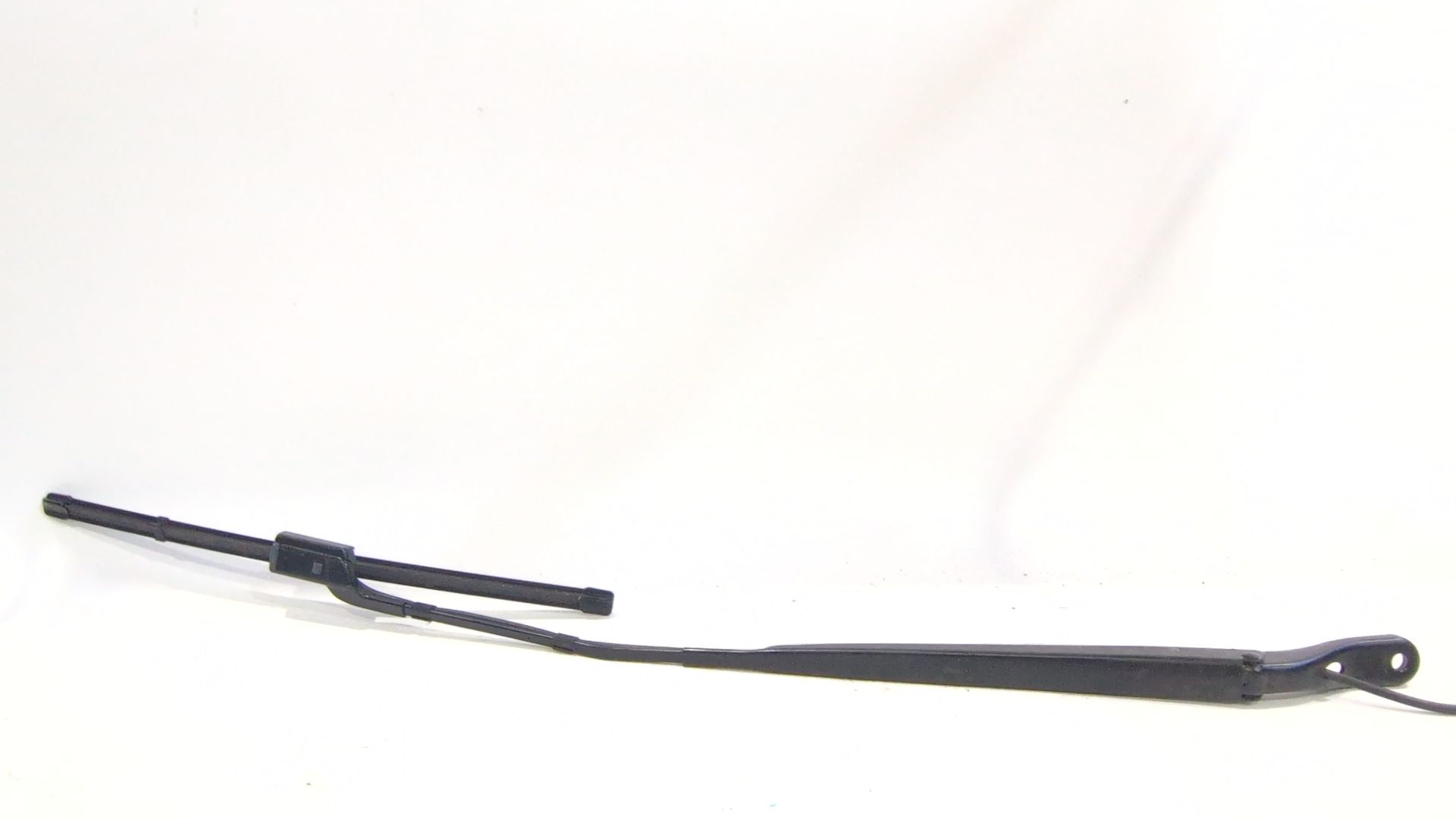 brazo_limpia_delantero_derecho_9820344180_98_203_441_80_peugeot_rifter_1_6_hdi_92