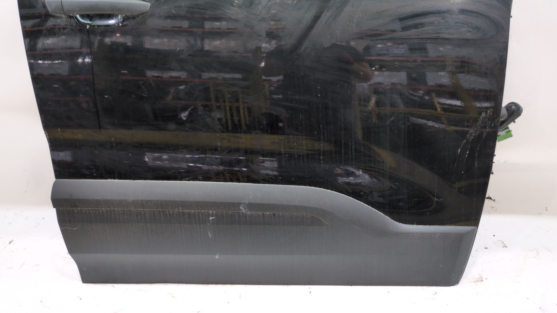 puerta_delantera_derecha_9843488680_color_de_carroceria_ktv_pintura_negra_perla_negra_98_434_886_80_peugeot_rifter_1_6_hdi_92