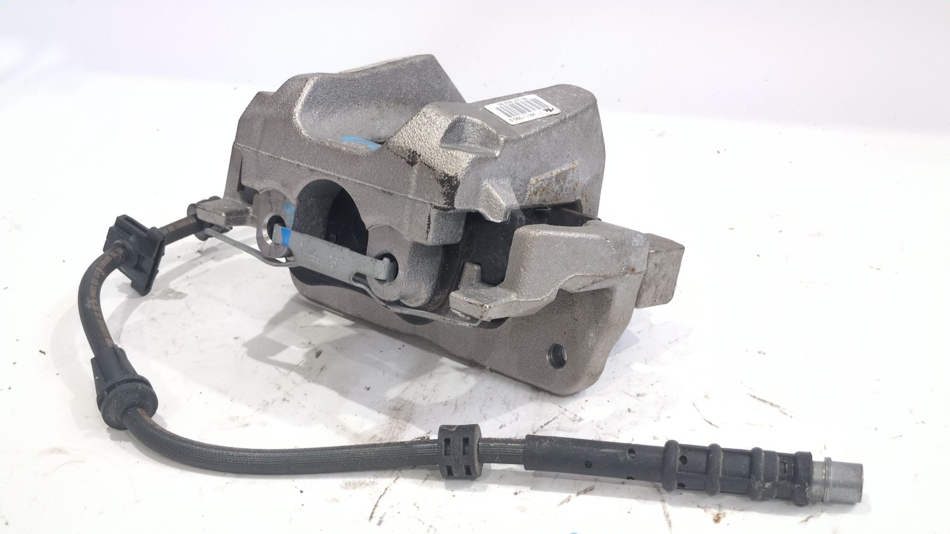 pinza_freno_delantera_derecha_1635221580_16_352_215_80_peugeot_rifter_1_6_hdi_92