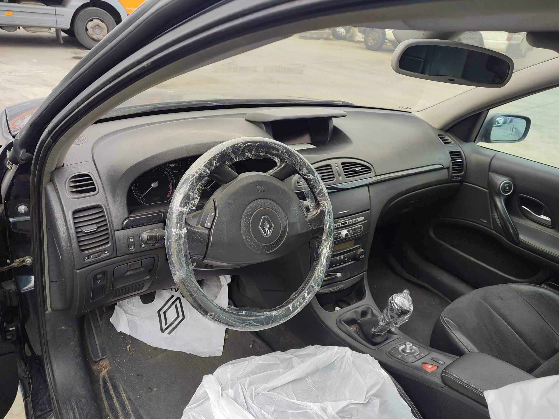 renault_laguna_ii_bg0_1