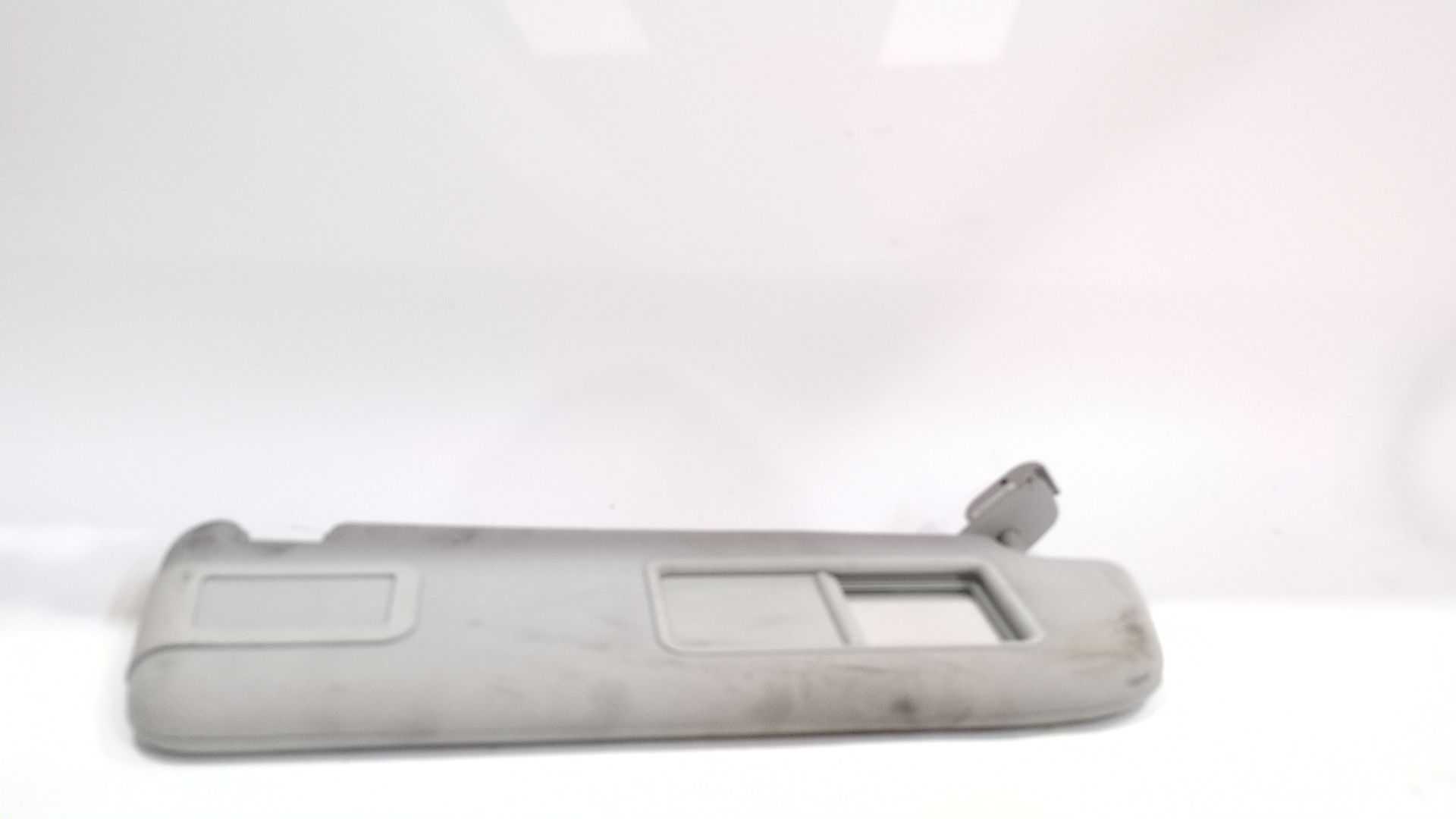 parasol_derecho_4f0857552p_4f0_857_552_p_audi_a6_c6_4f2_3_2_fsi