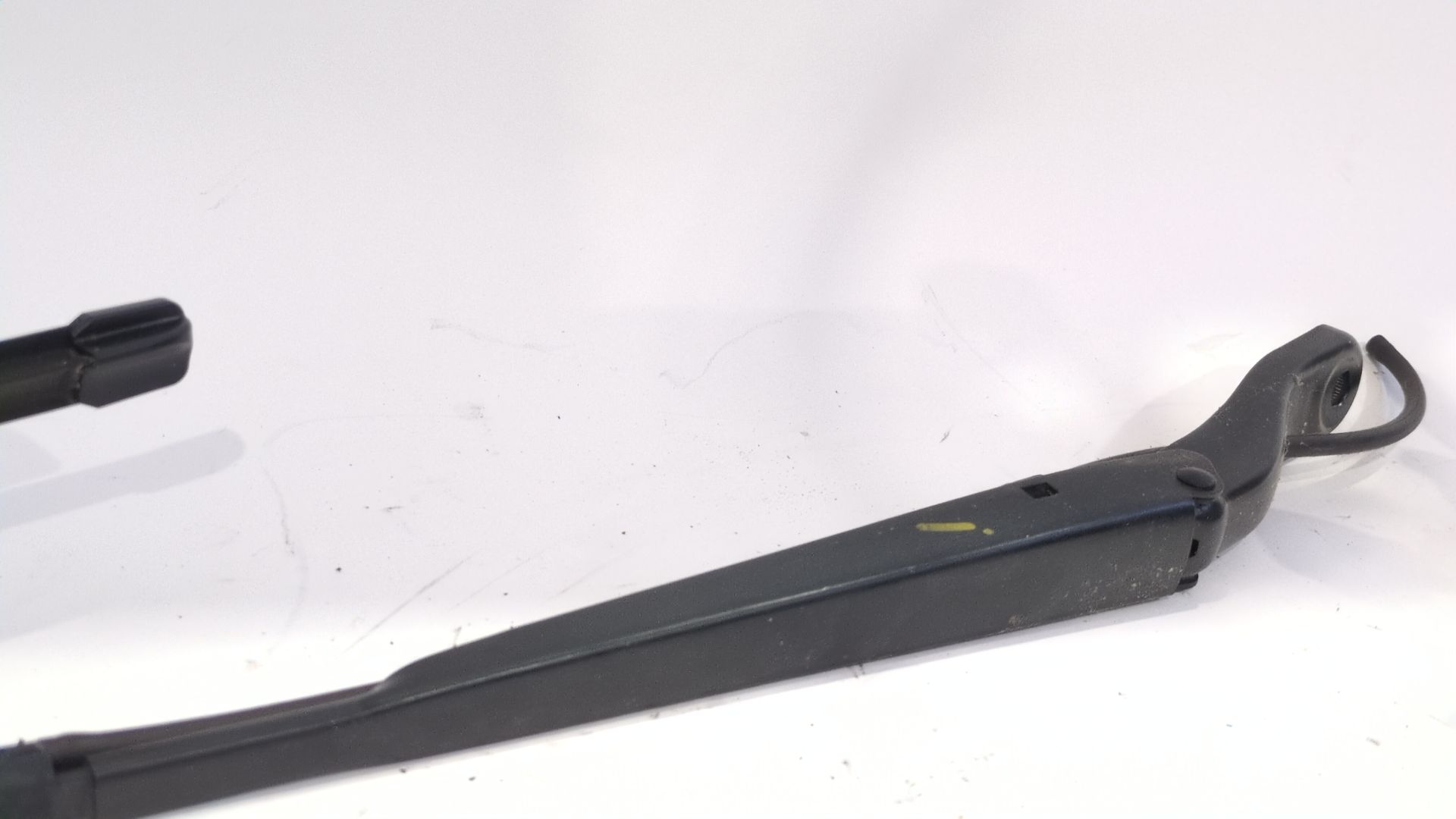 brazo_limpia_delantero_izquierdo_9820343480_98_203_434_80_peugeot_rifter_e_rifter