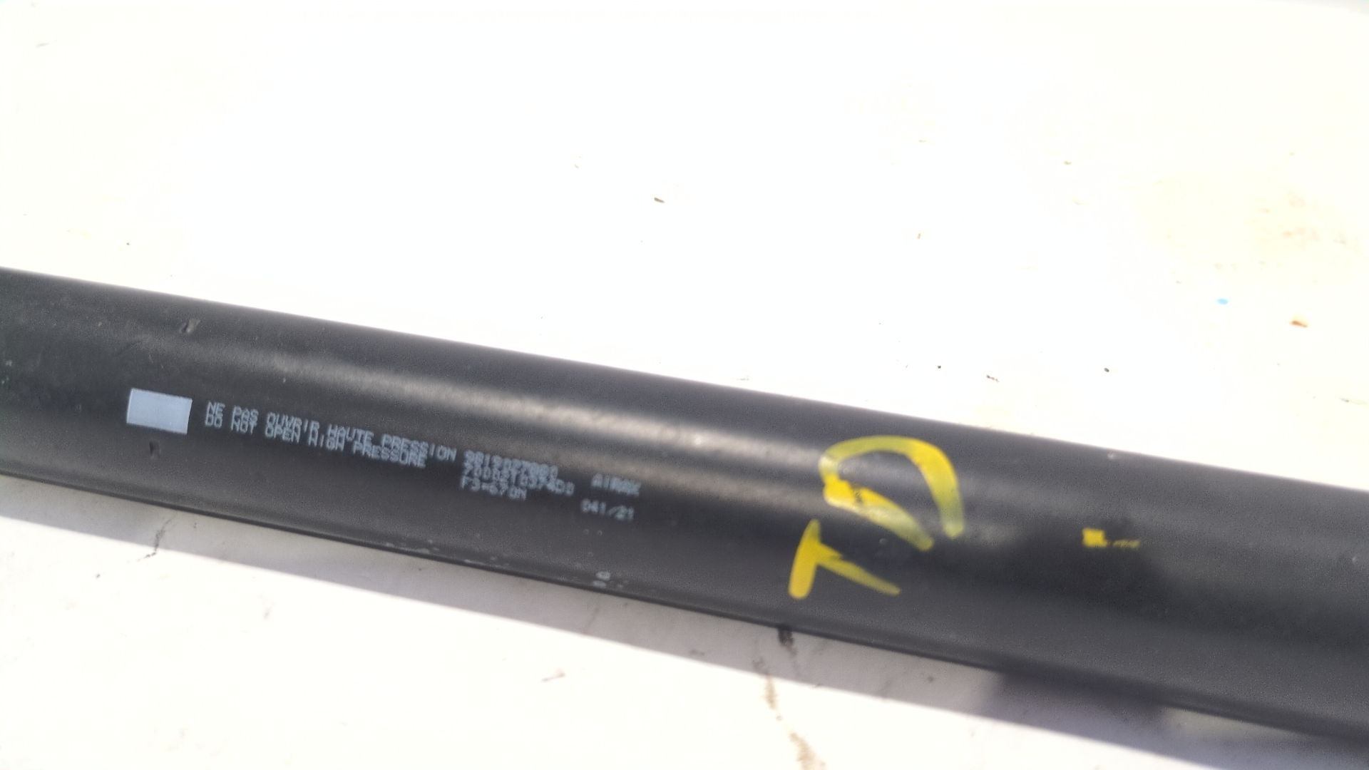 amortiguadores_maletero_porton_9819027880_peugeot_rifter_e_rifter