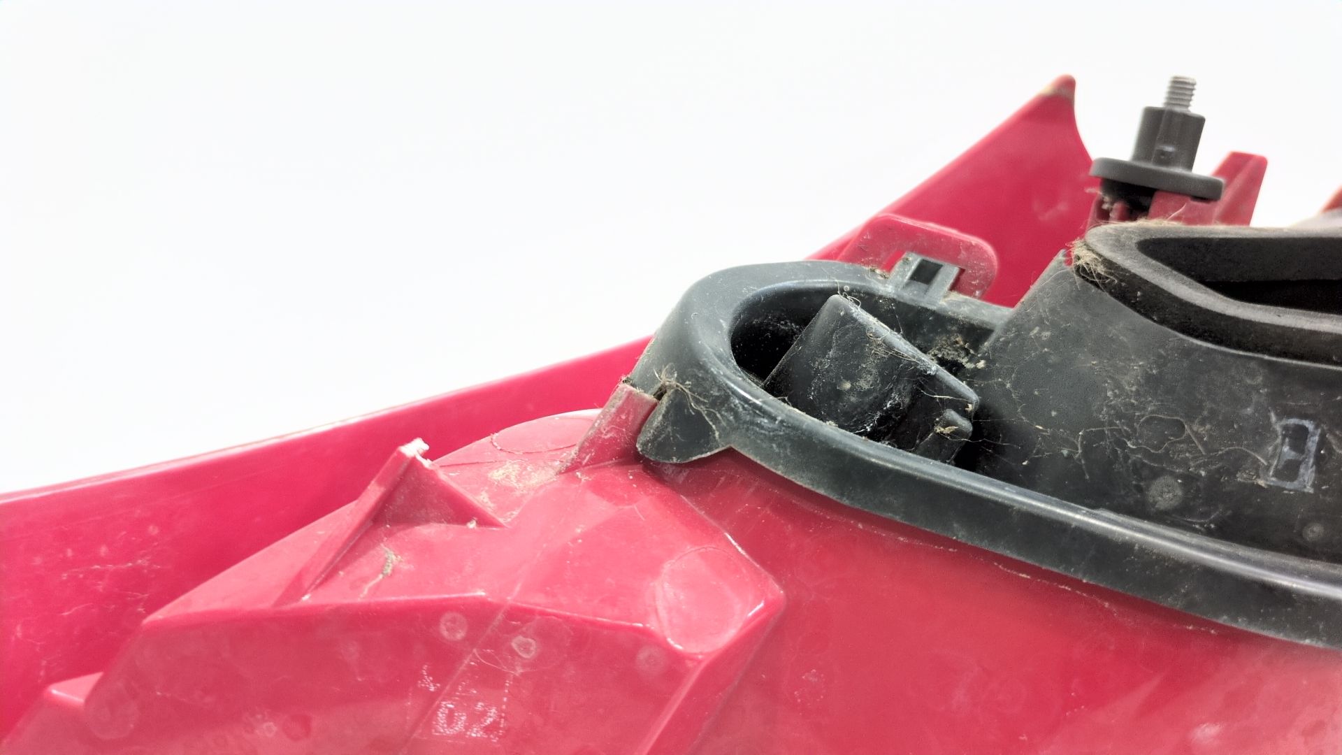 piloto_trasero_izquierdo_6350y7_6350_y7_peugeot_207_207_wa_wc_1_6_16v_vti