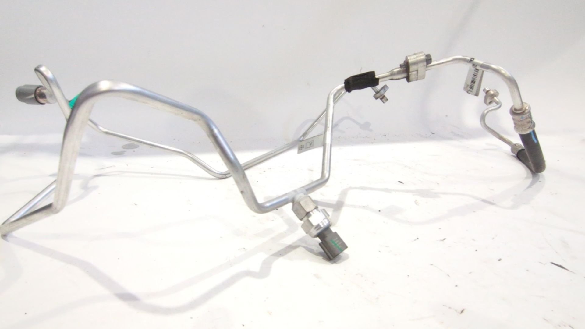 tubo_a_a_924406267r_renault_express_furgoneta_monovolumen_1_5_blue_dci_95_f6ab