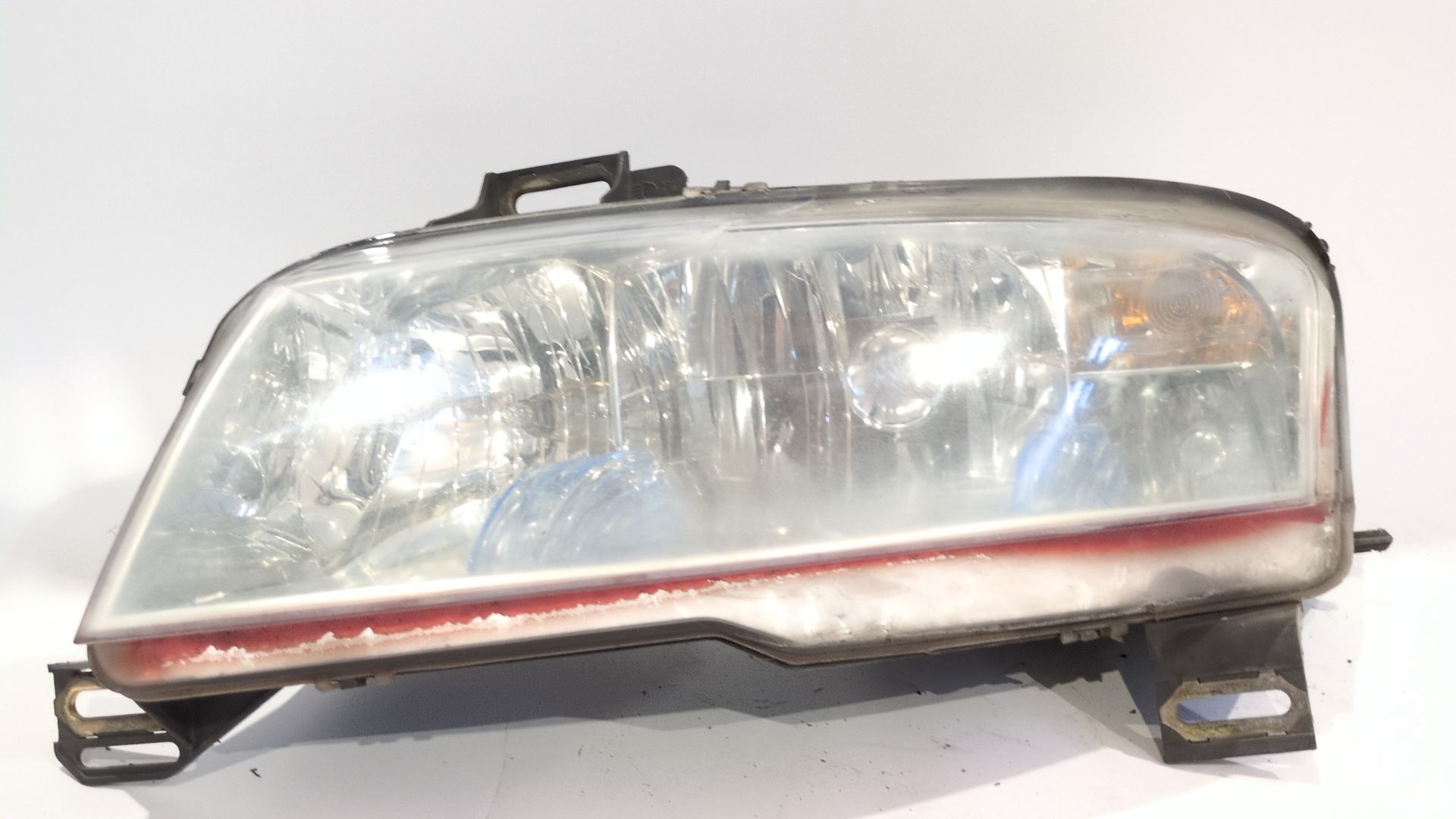 faro_izquierdo_467588460_fiat_stilo_192_1_9_jtd_192_xe1a